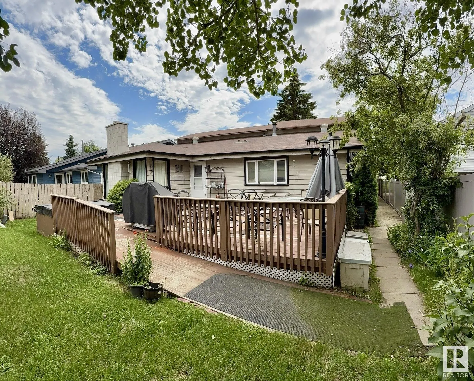 1136 PARKER Drive