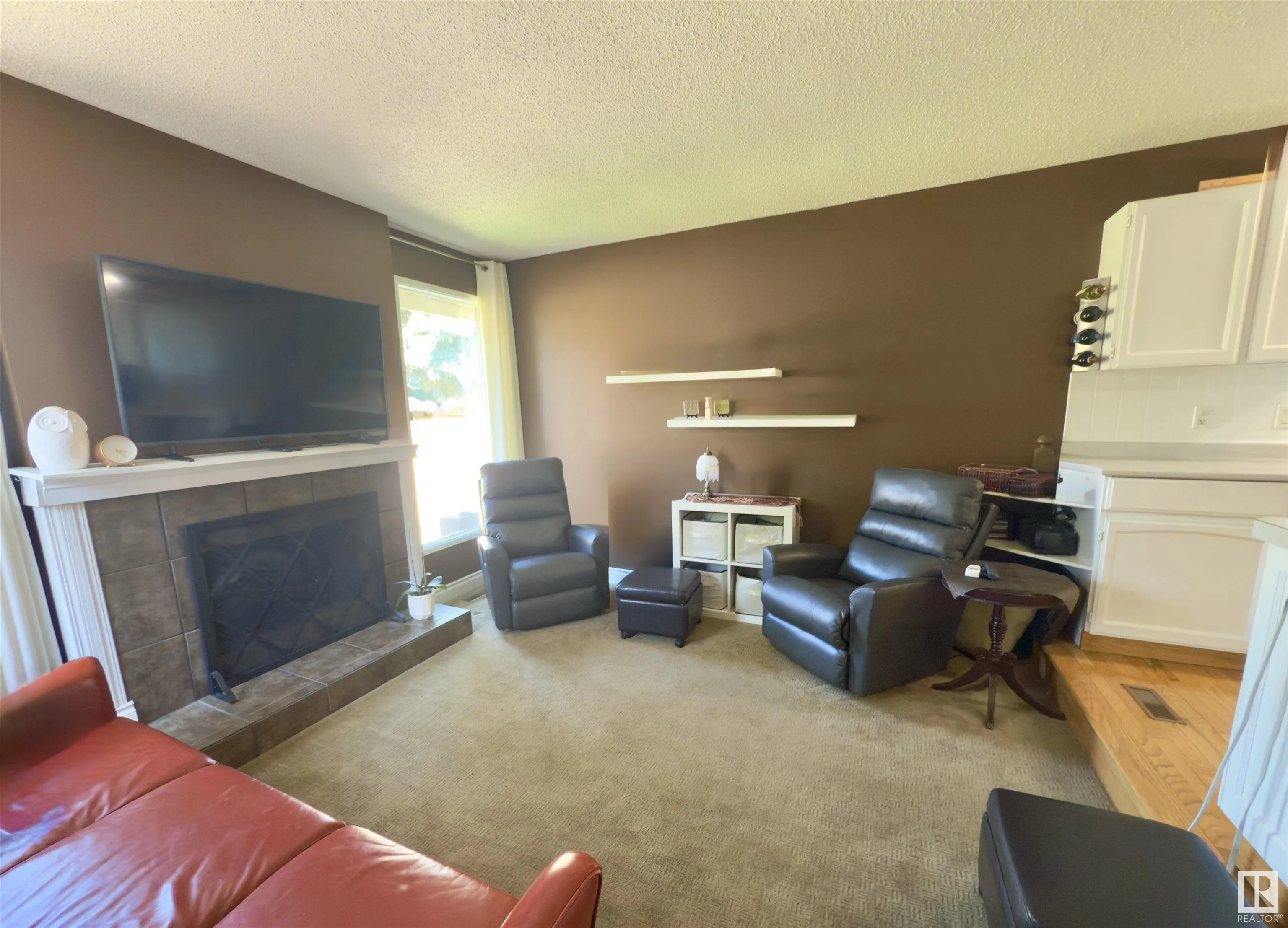 1136 PARKER Drive