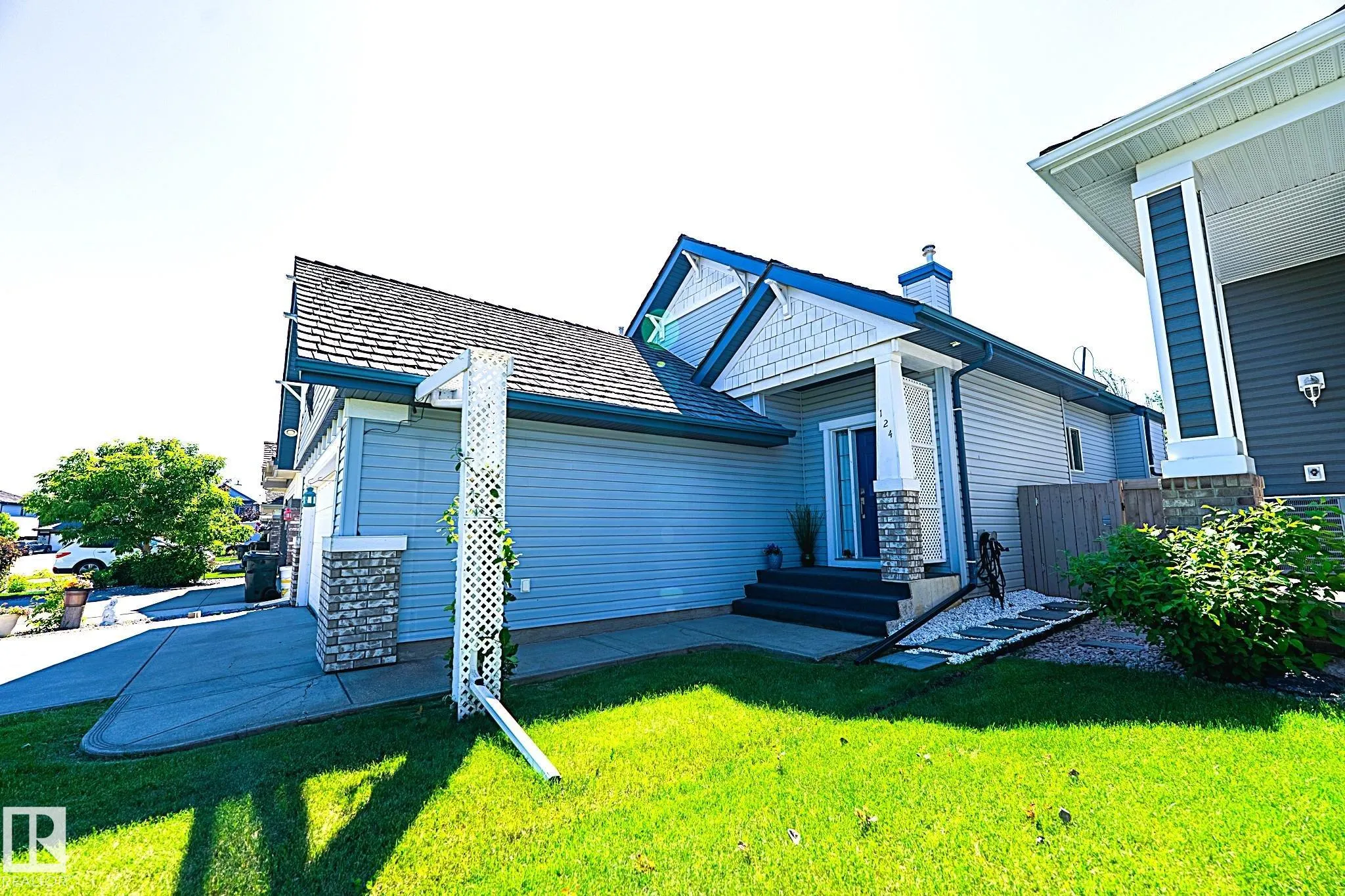 124 NEWCASTLE Crescent