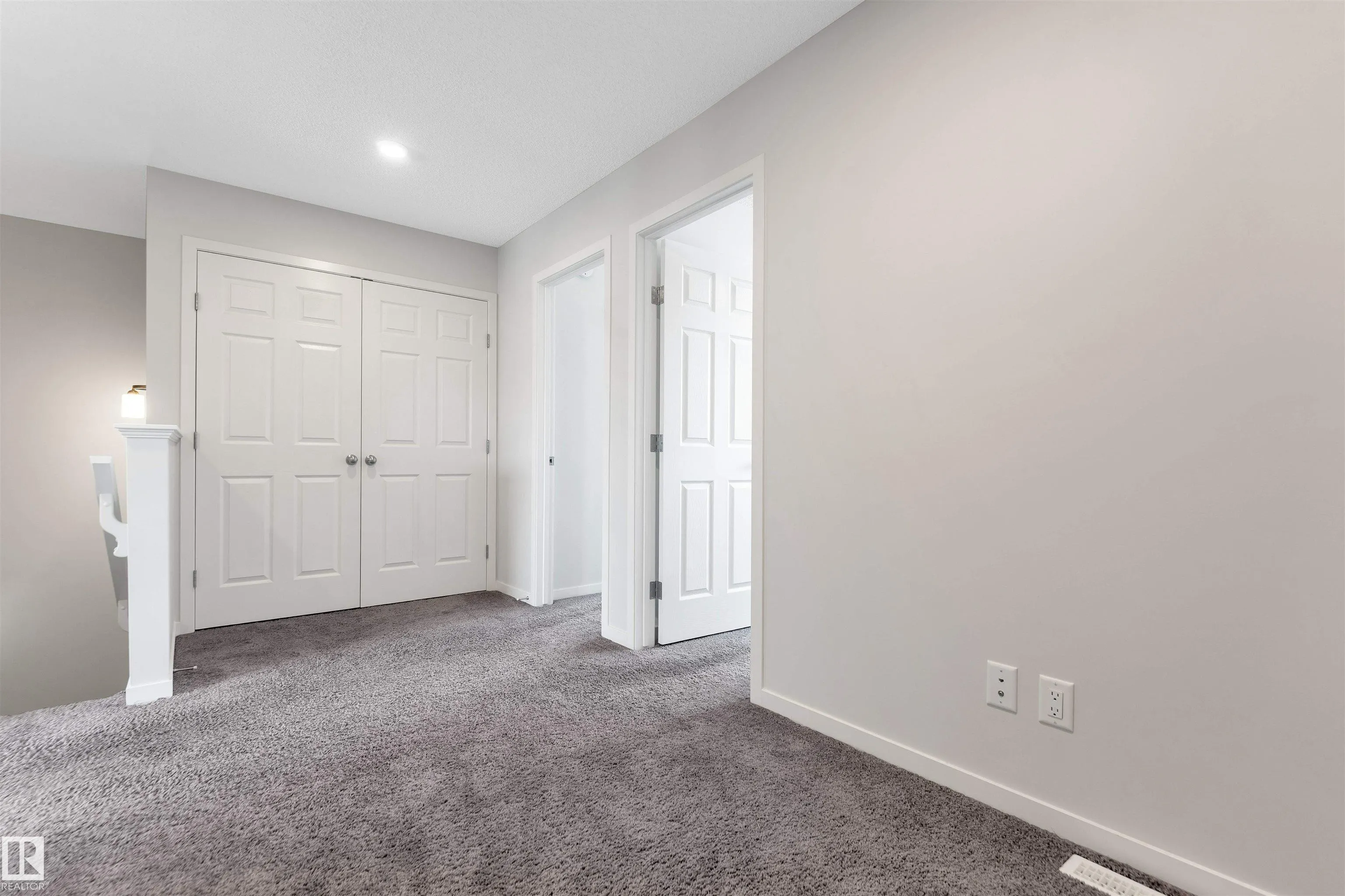 7135 46A St Street