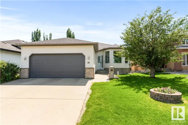 69 COLONIALE Way