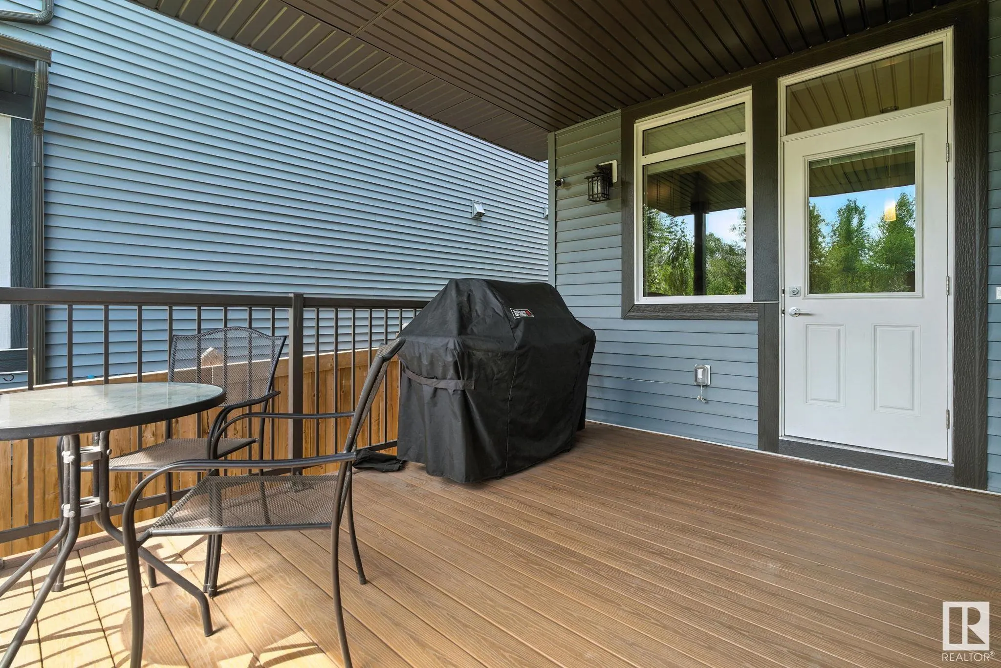 643 EAGLESON Crescent