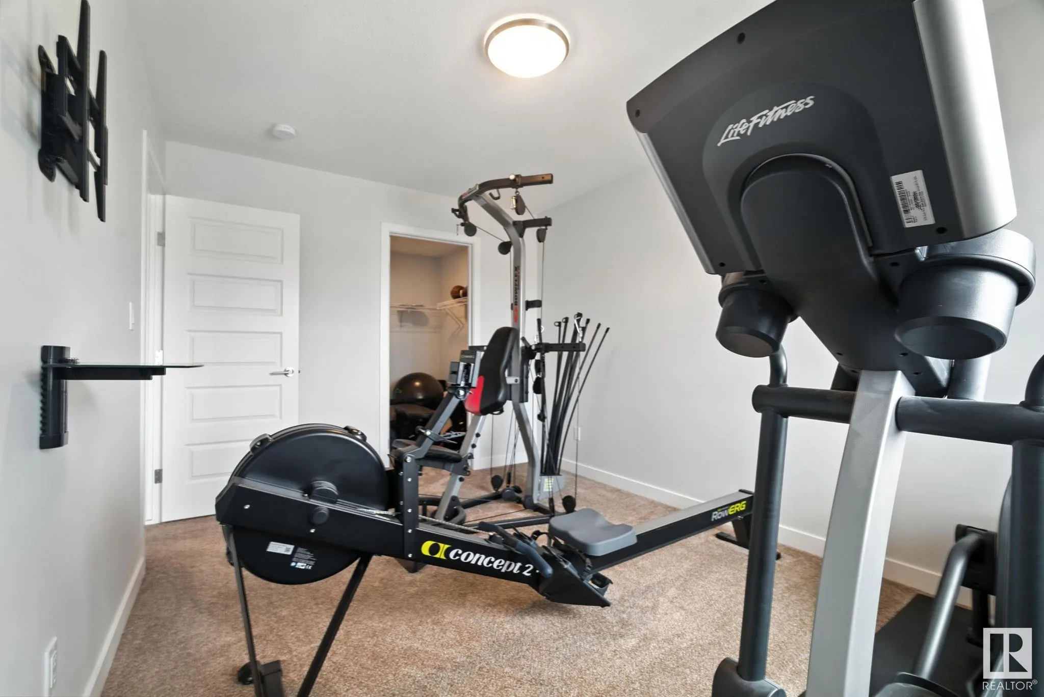 643 EAGLESON Crescent