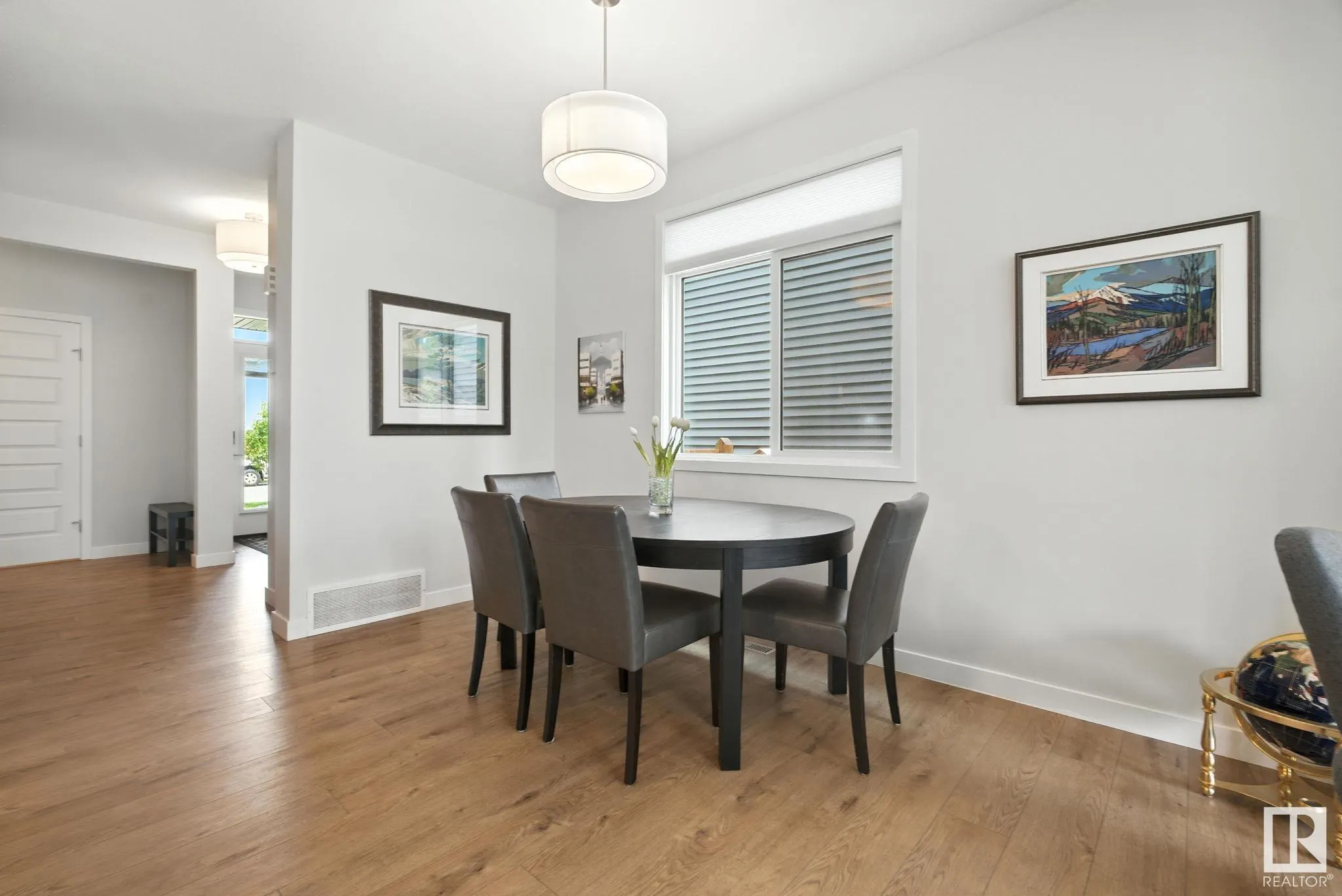 643 EAGLESON Crescent