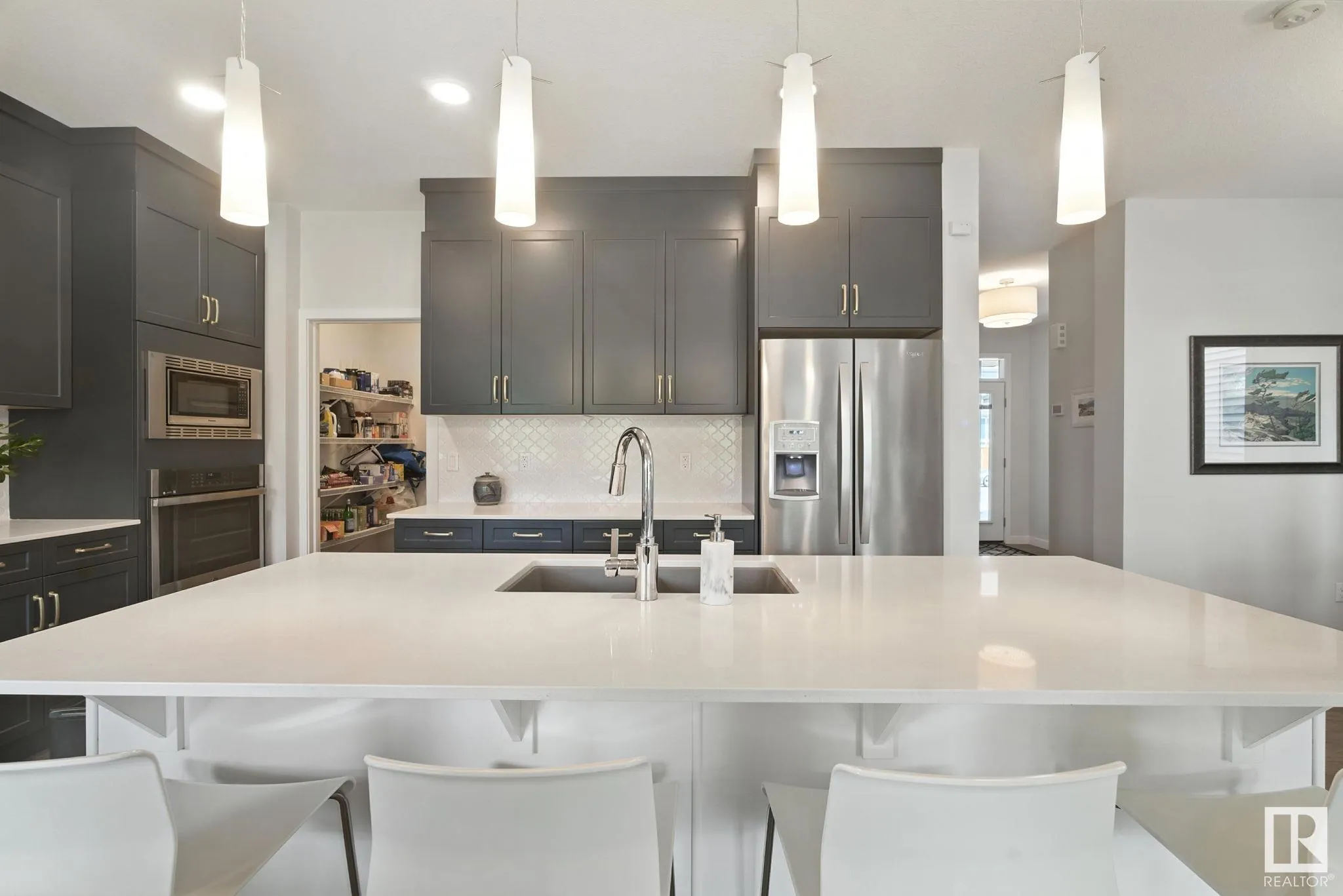 643 EAGLESON Crescent