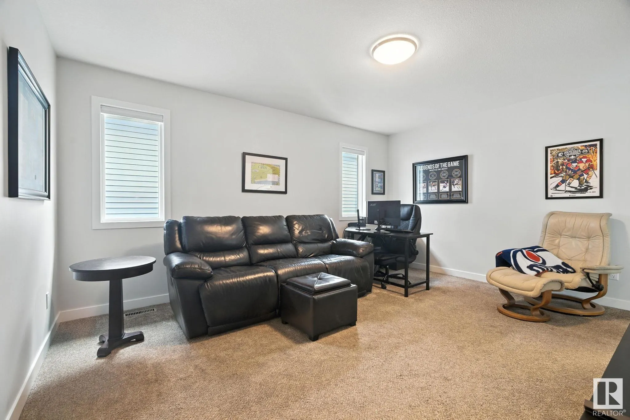 643 EAGLESON Crescent