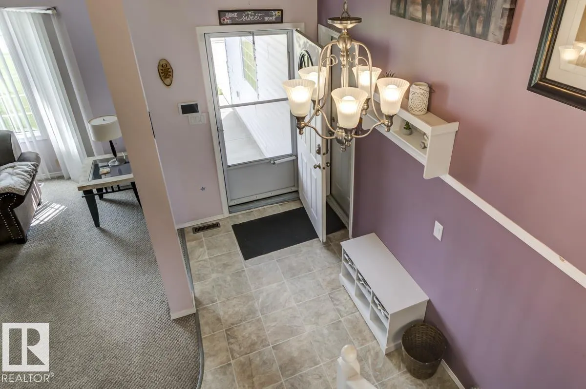 90 HIGHWOOD Bay