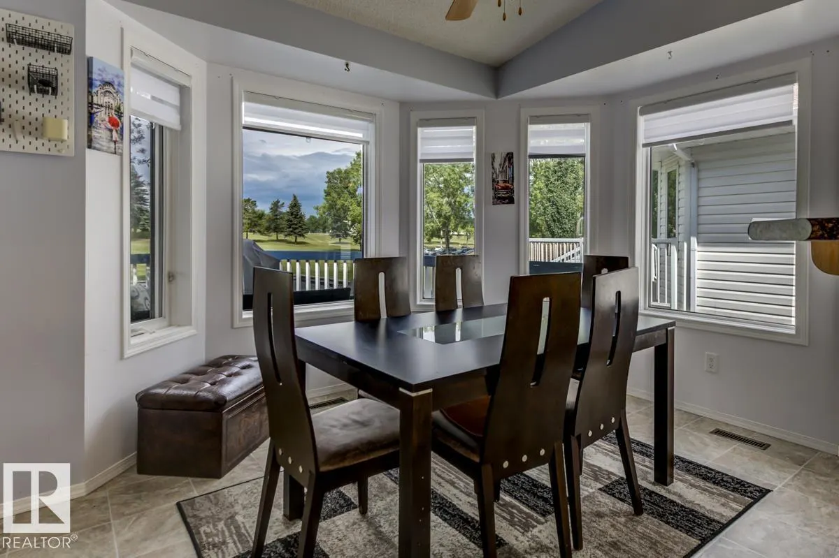 90 HIGHWOOD Bay