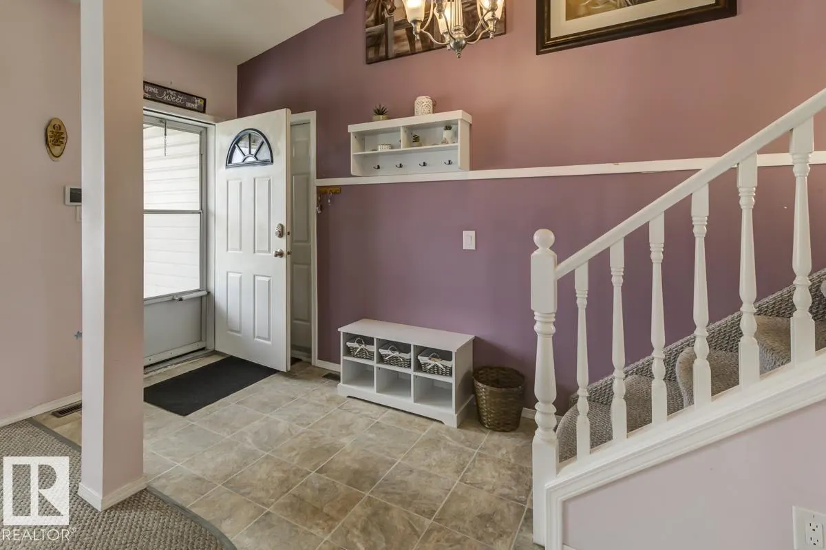 90 HIGHWOOD Bay