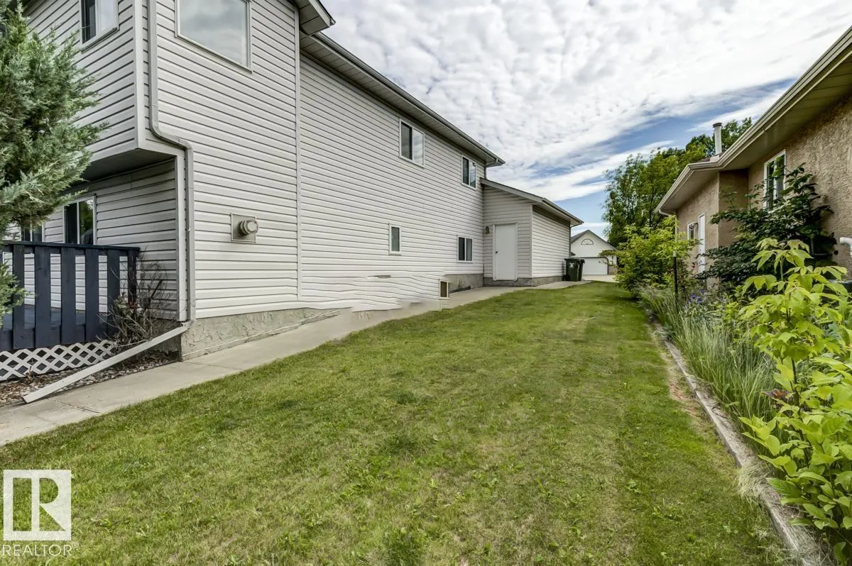 90 HIGHWOOD Bay