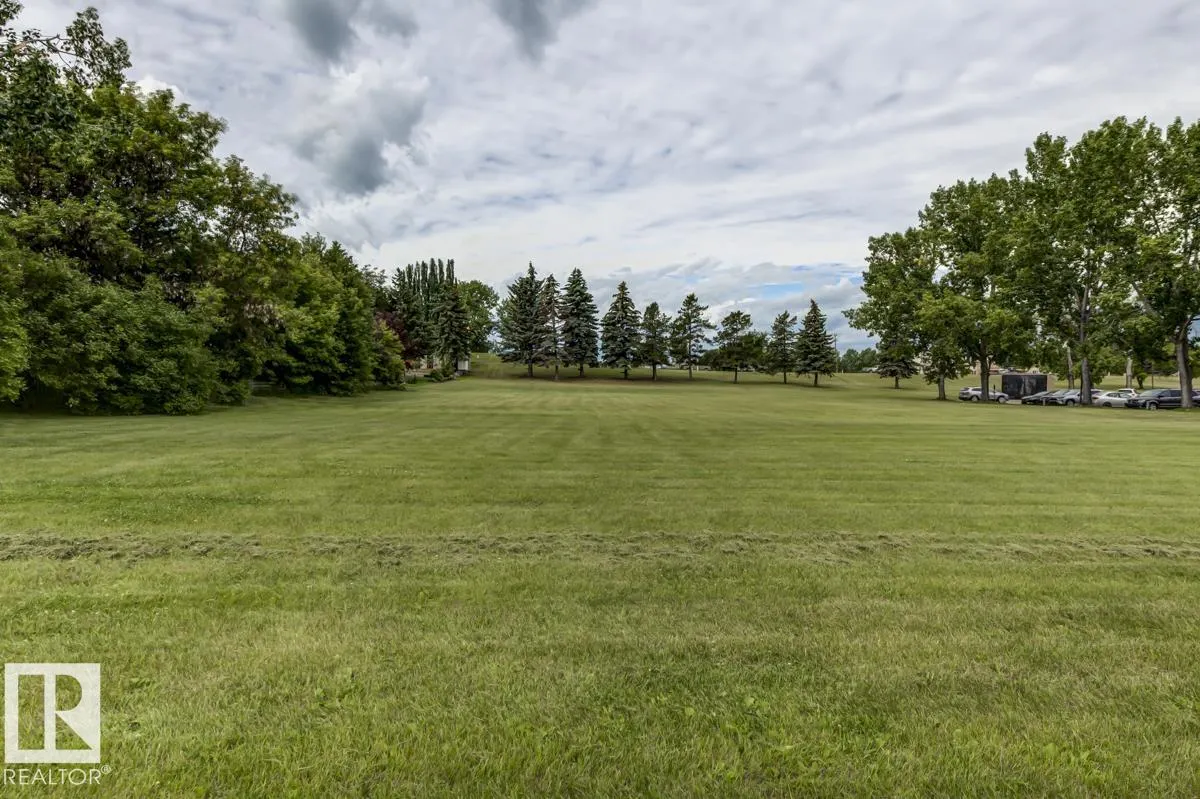 90 HIGHWOOD Bay