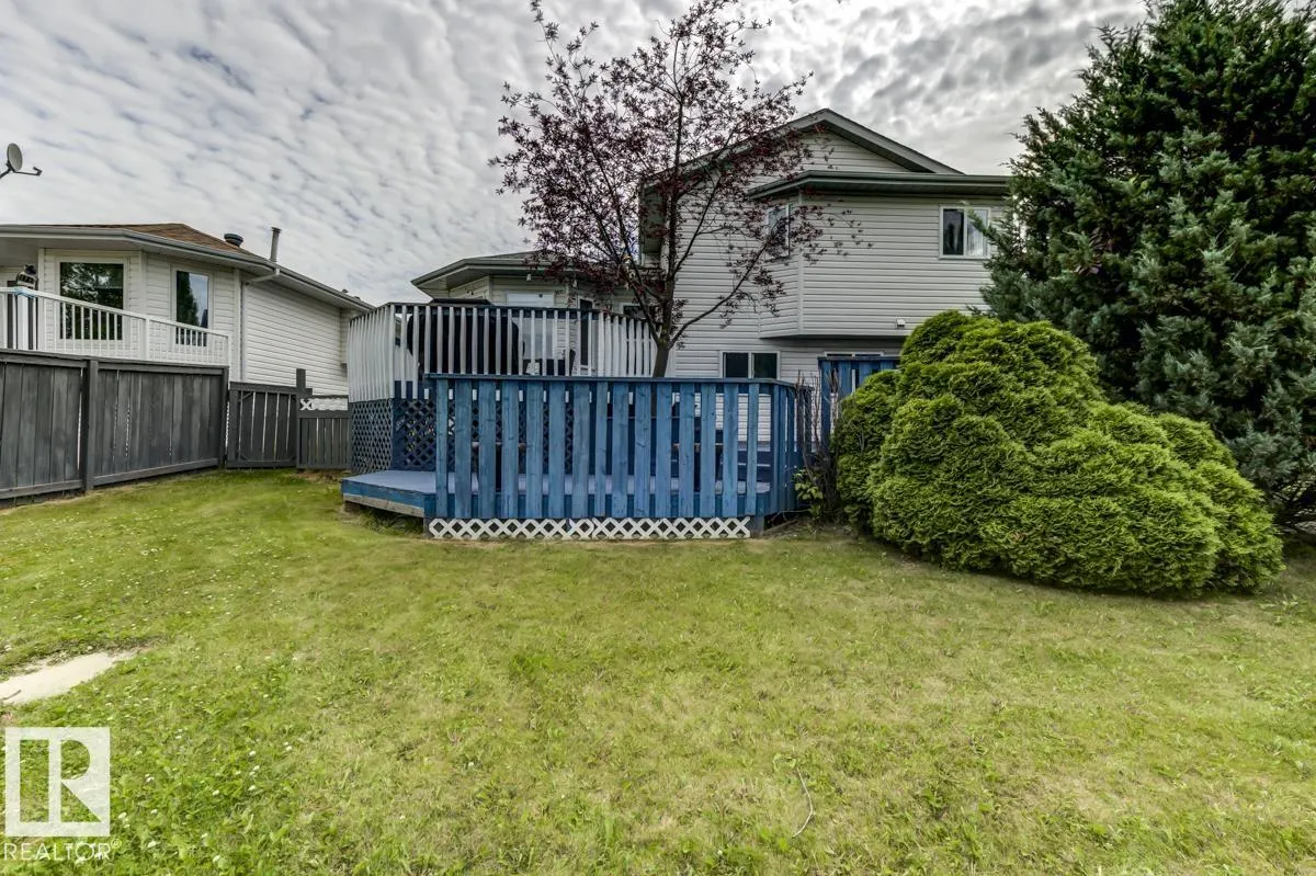 90 HIGHWOOD Bay