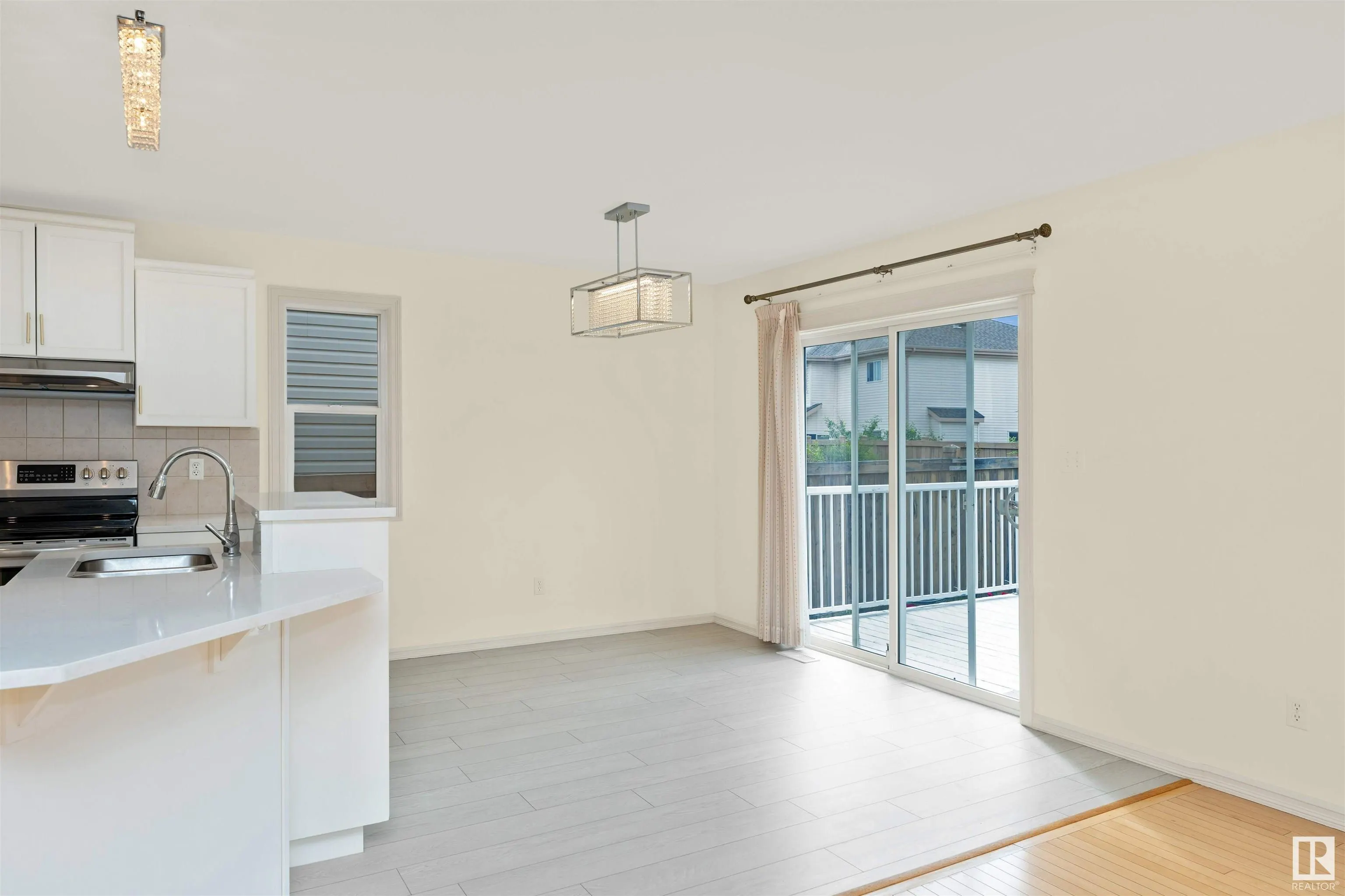 1609 HODGSON Court