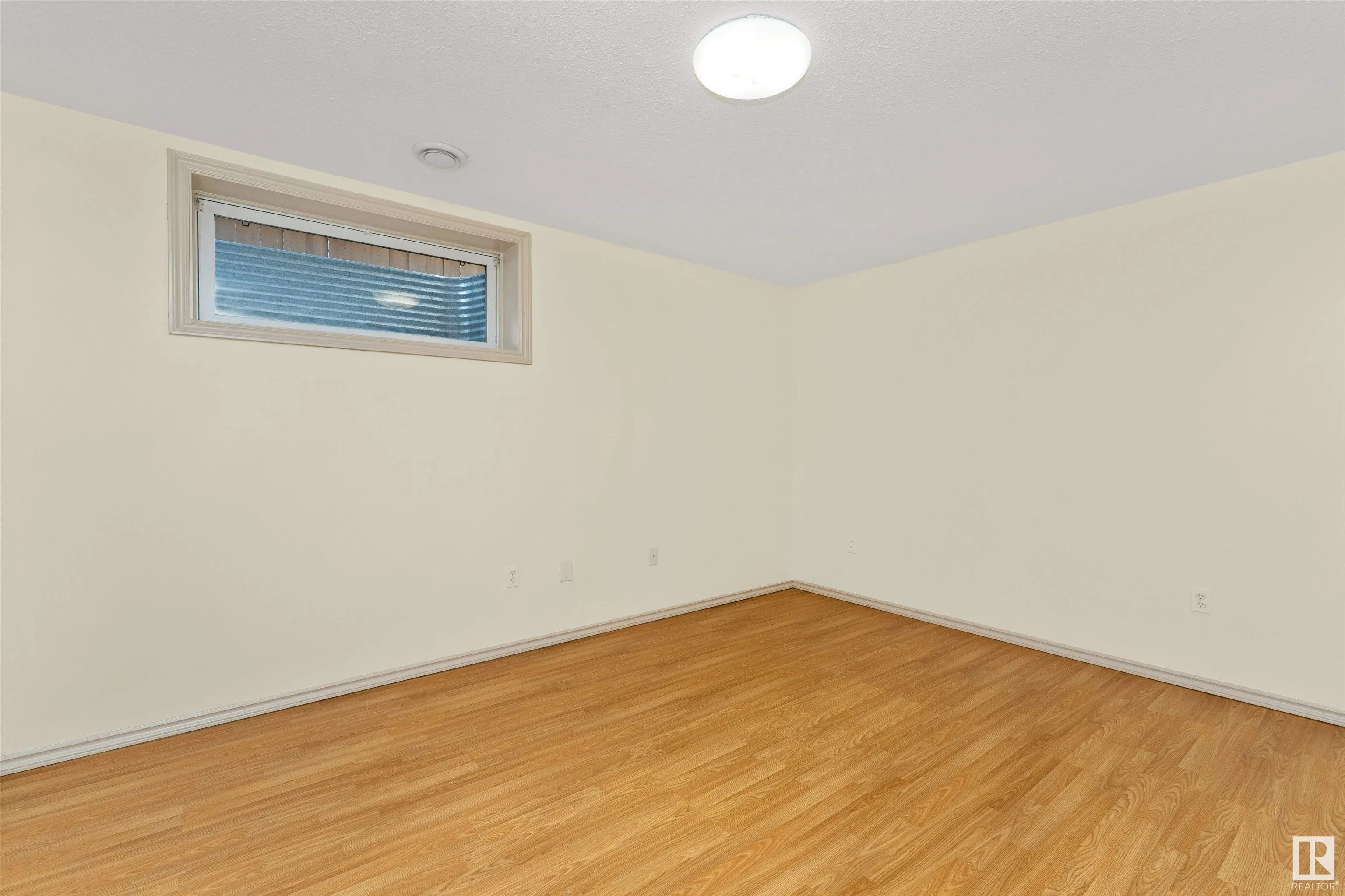 1609 HODGSON Court