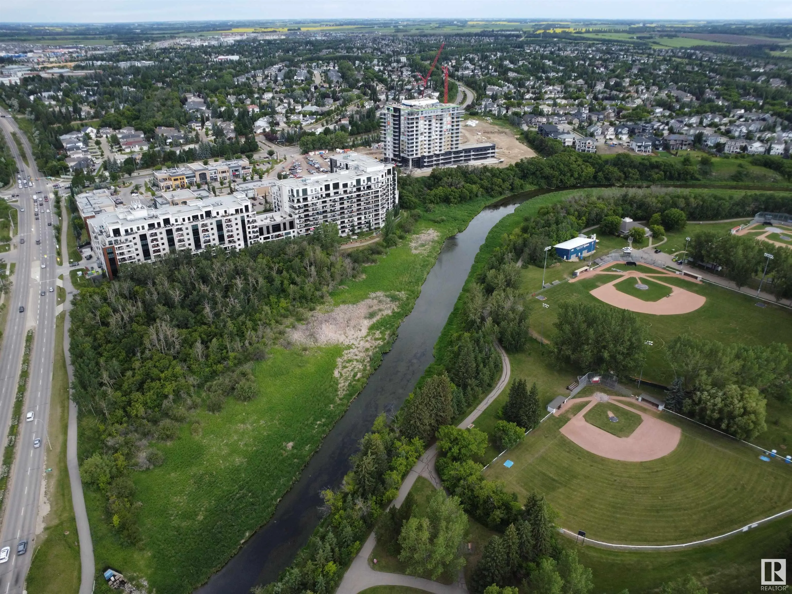200 Bellerose Drive