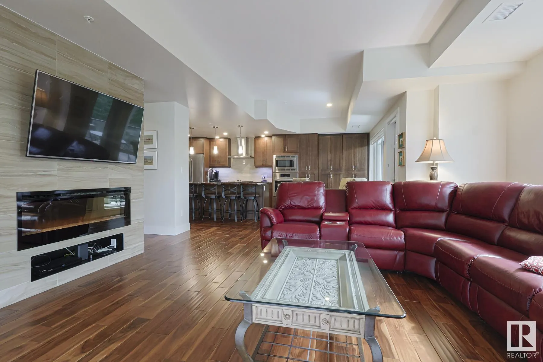 200 Bellerose Drive