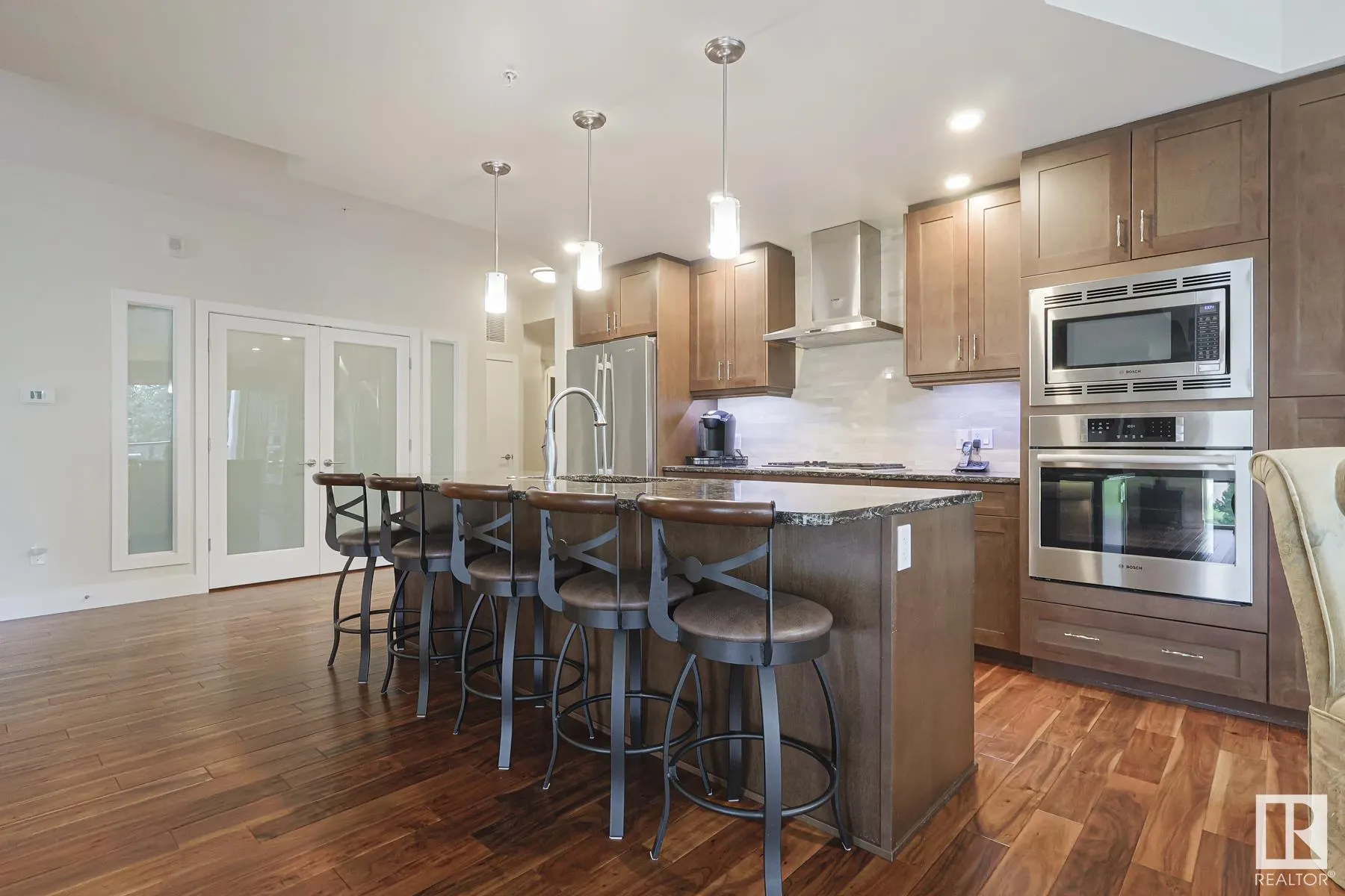 200 Bellerose Drive