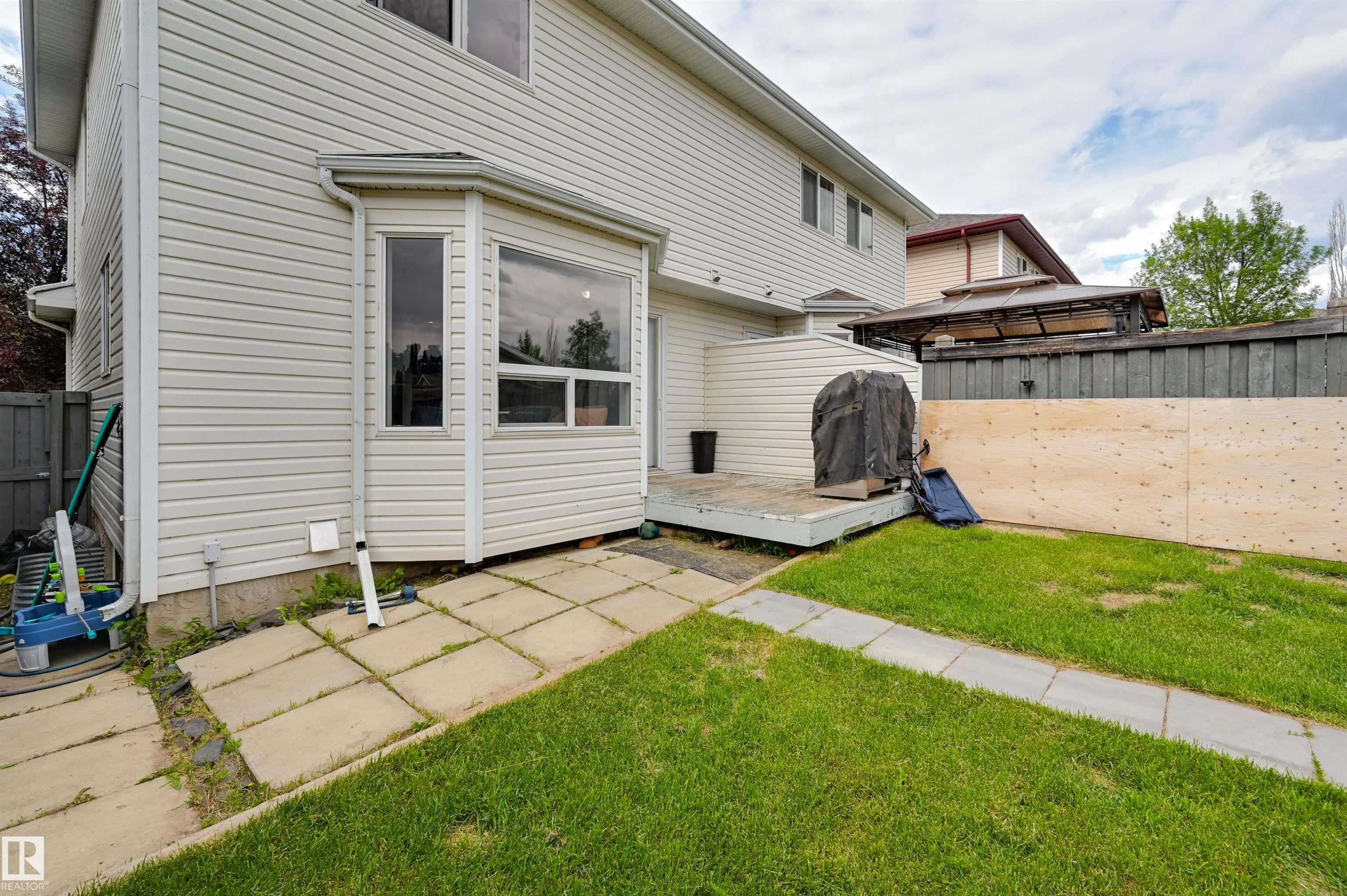 190 Hemingway Road