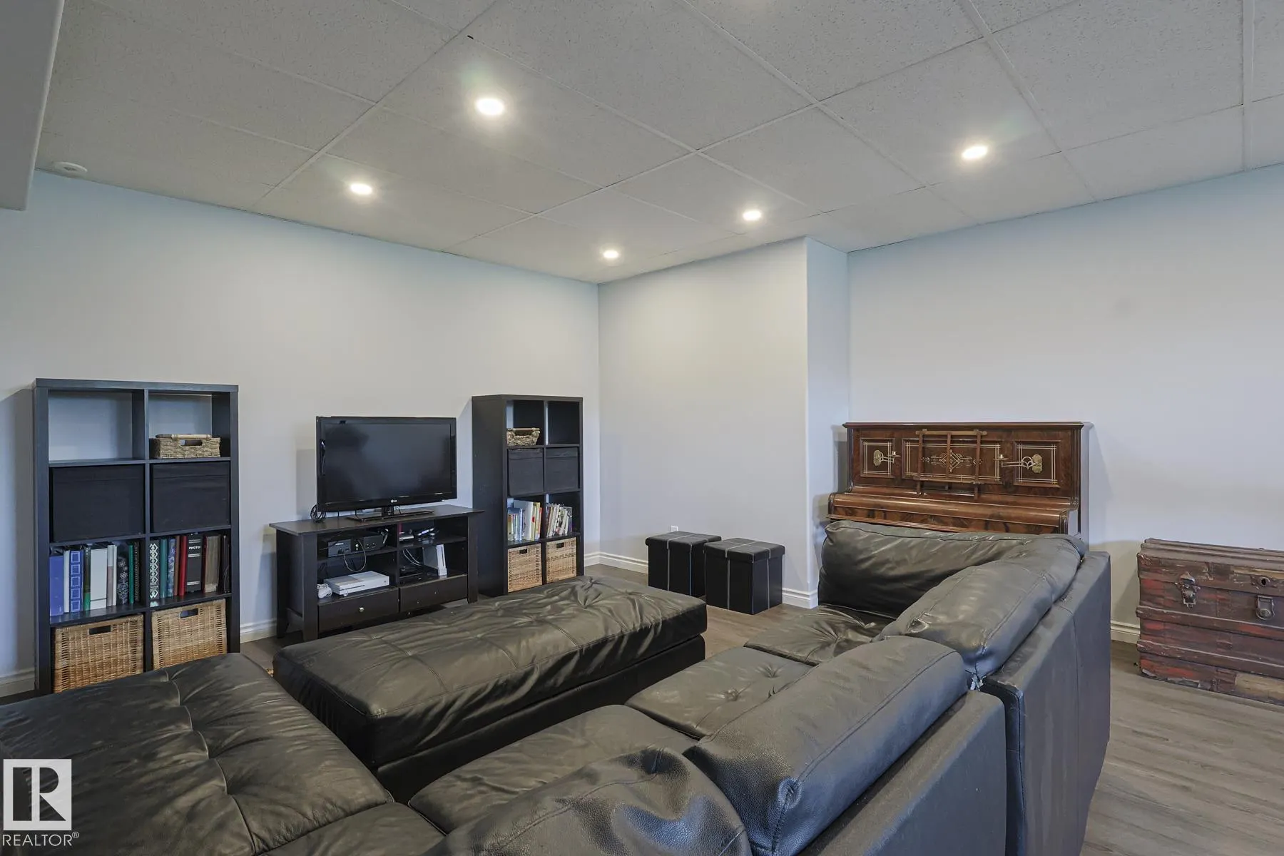 11, 53219 RGE ROAD 271
