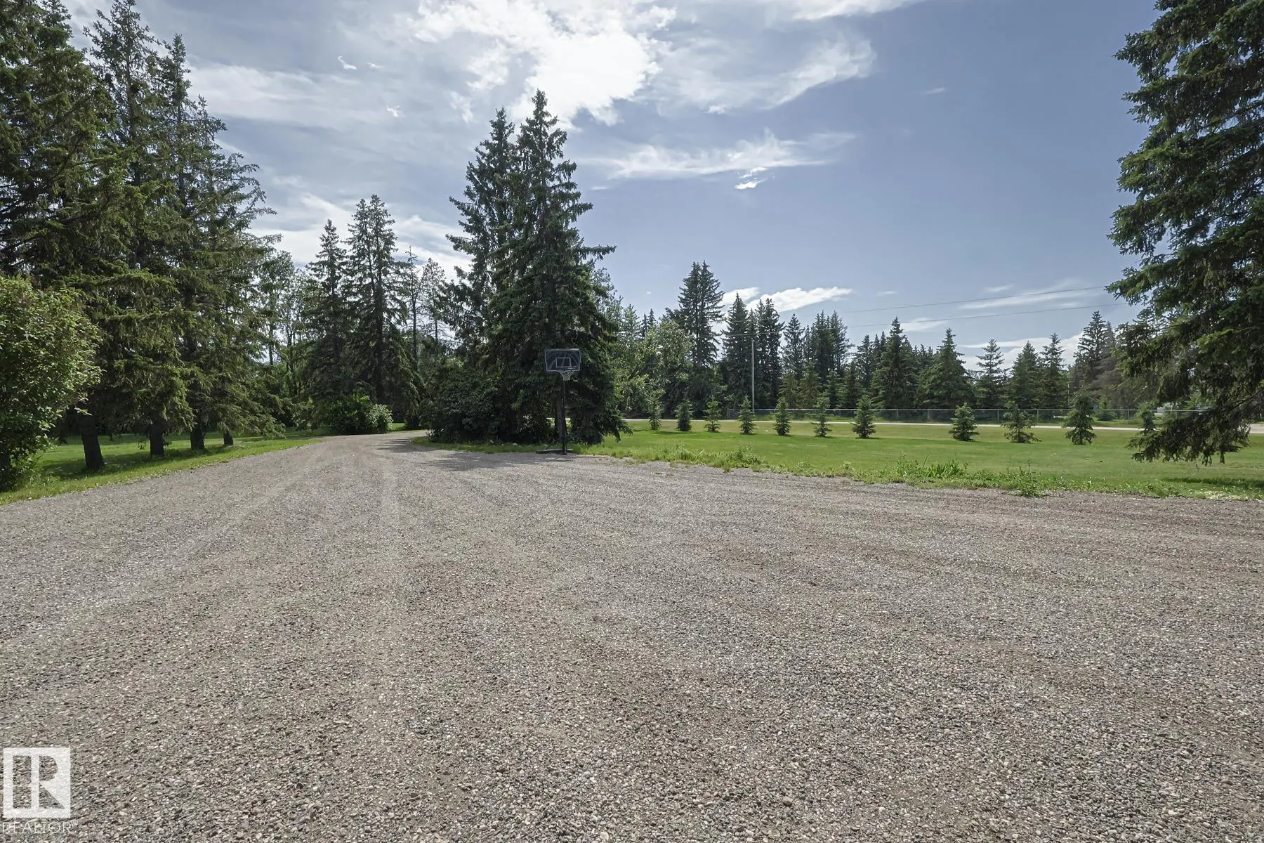 11, 53219 RGE ROAD 271
