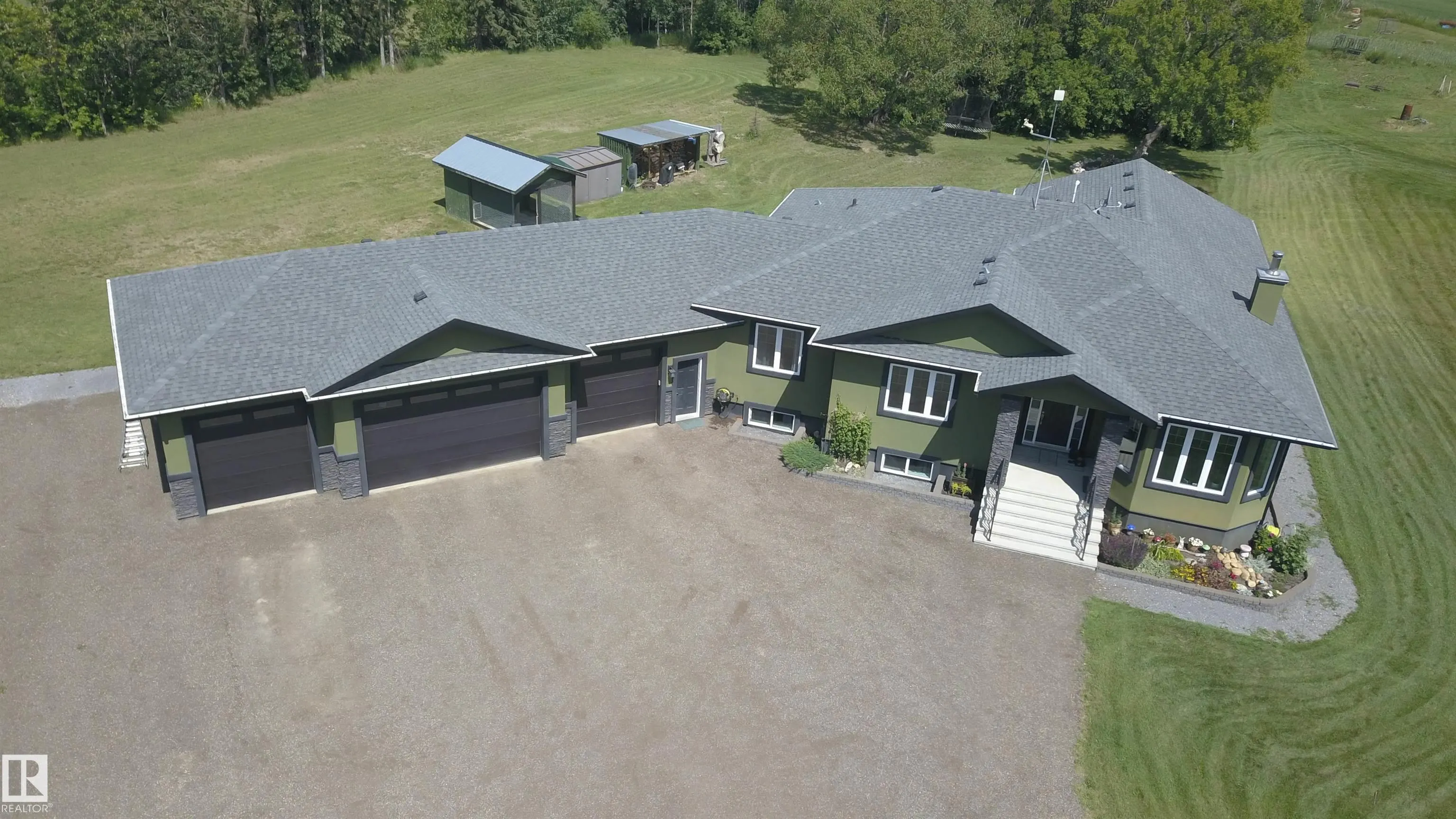 11, 53219 RGE ROAD 271