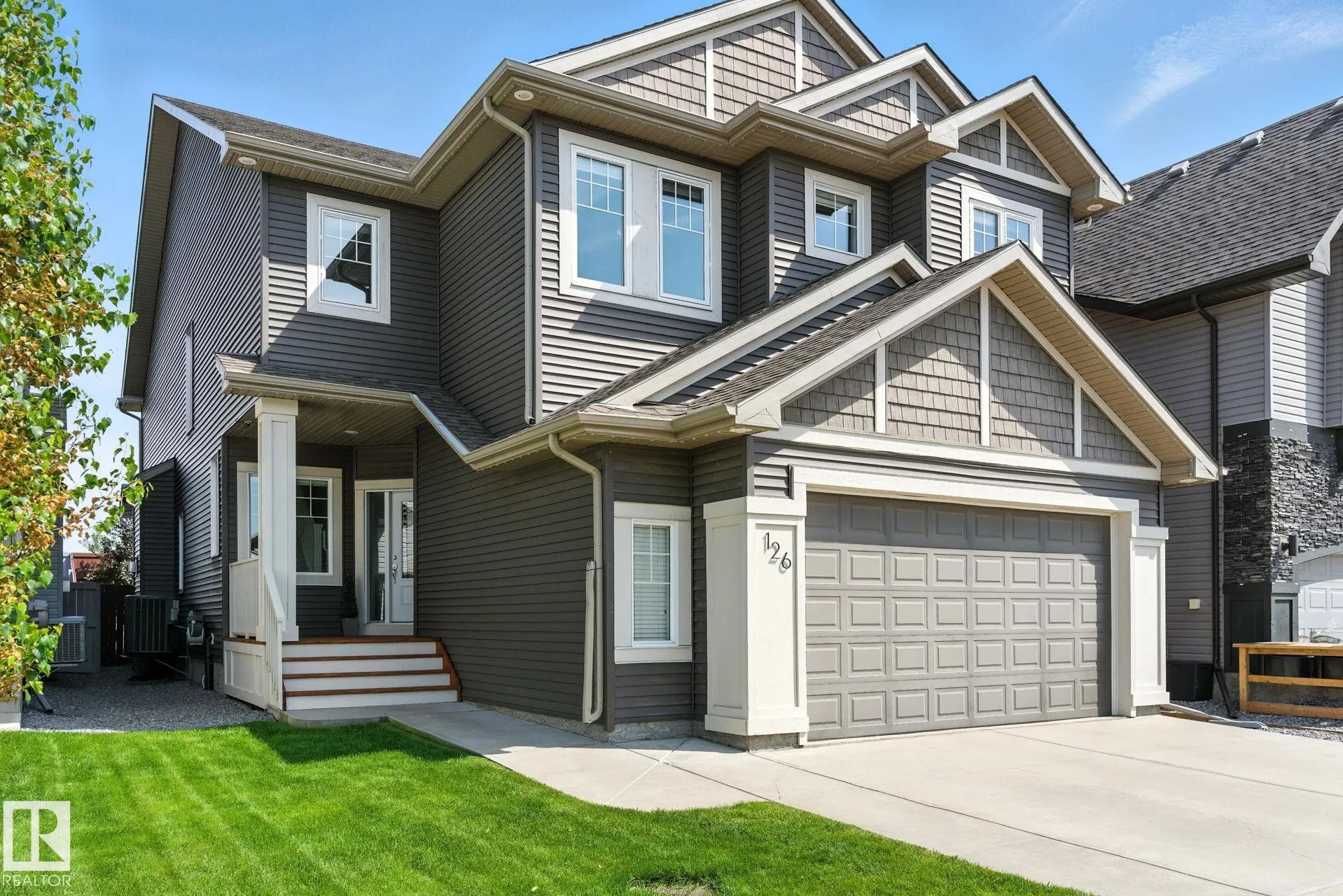 126 SUNTERRA Way