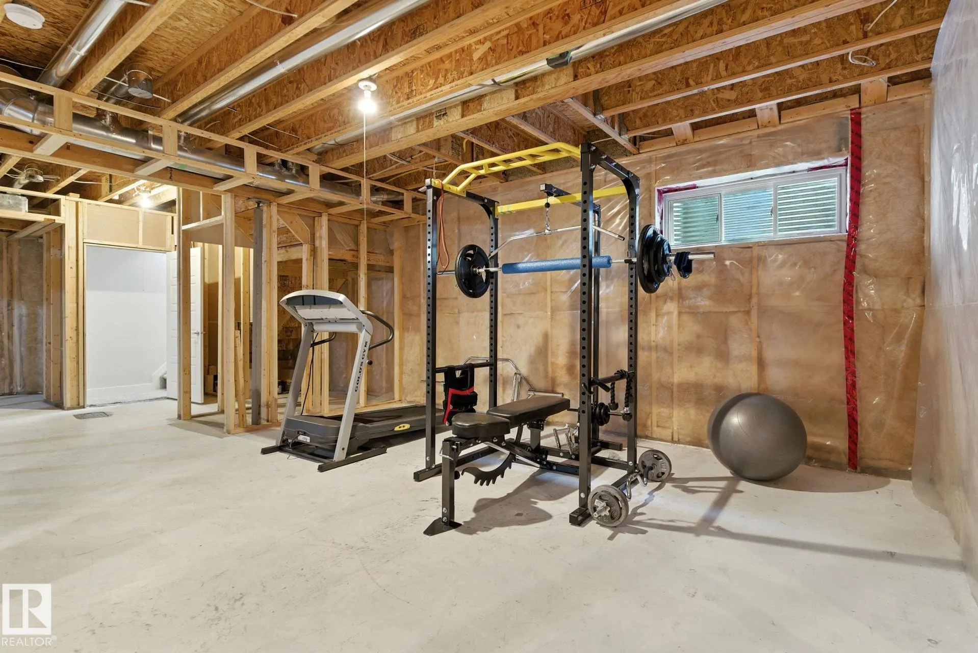 126 SUNTERRA Way