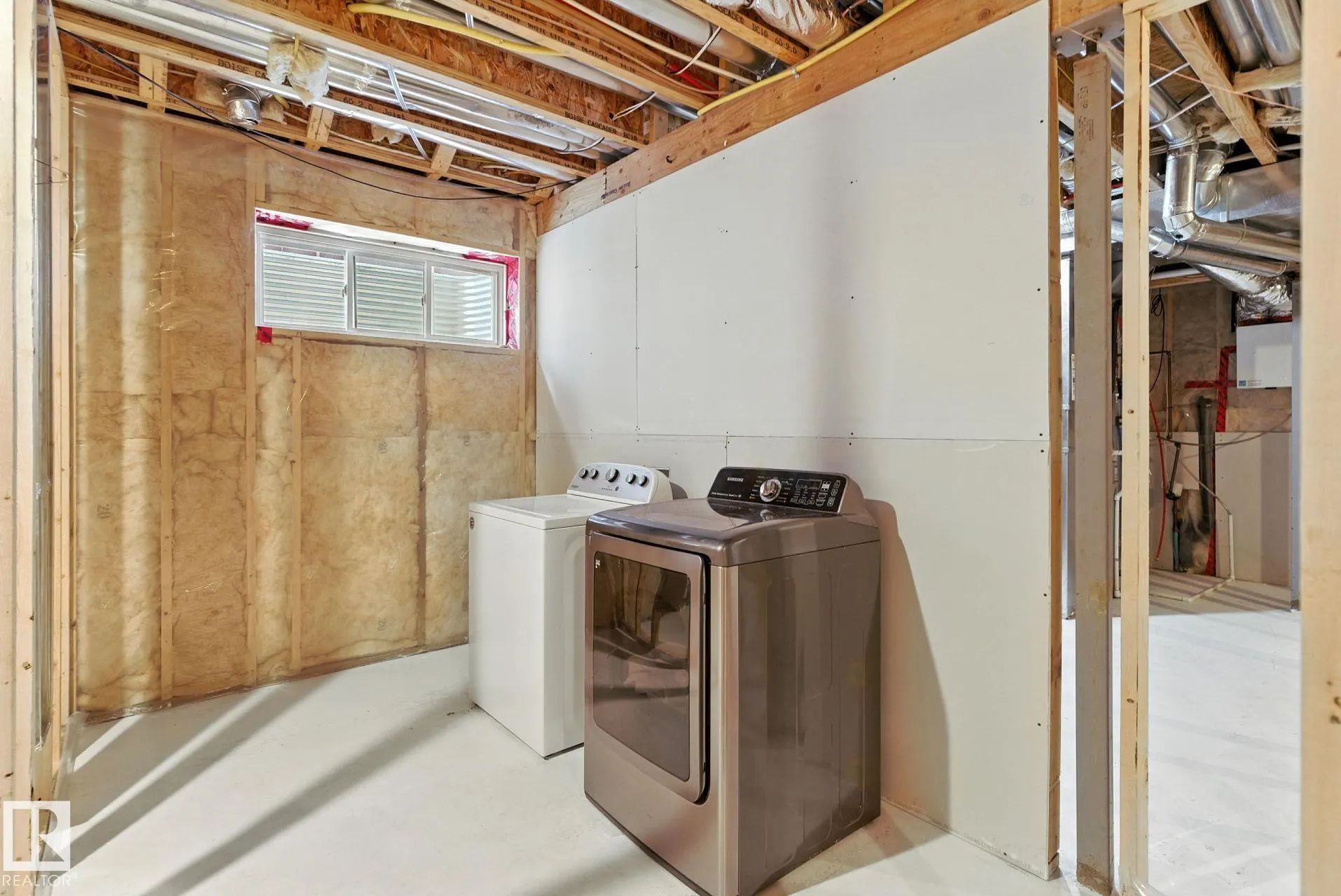 126 SUNTERRA Way
