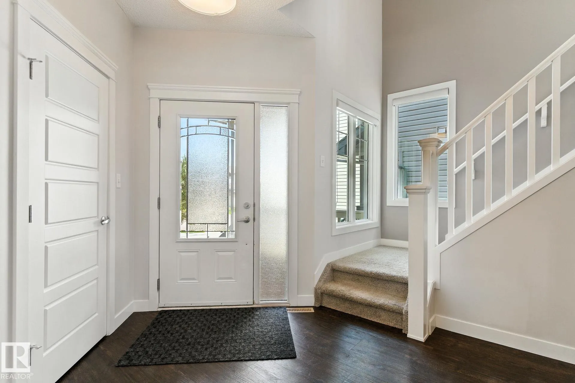 126 SUNTERRA Way