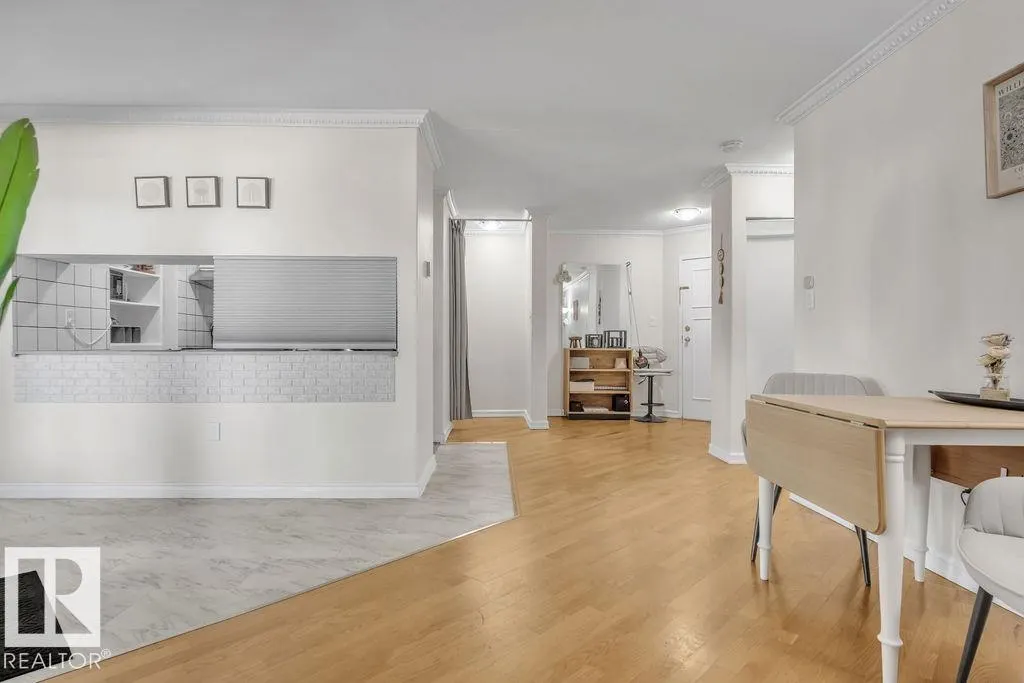 2508 50 Street