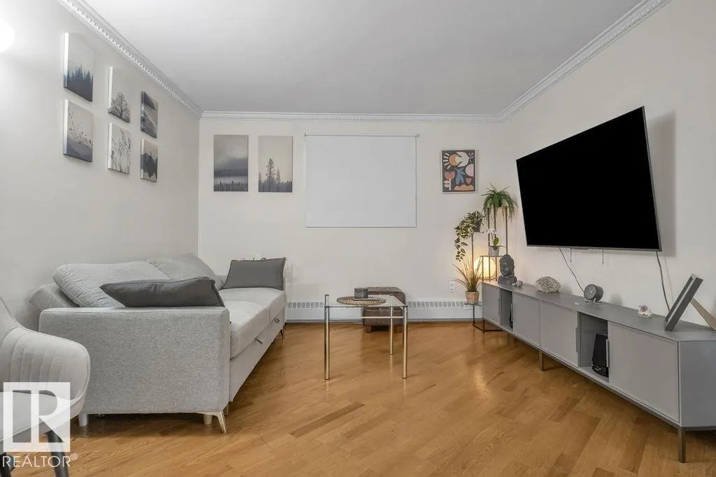 2508 50 Street