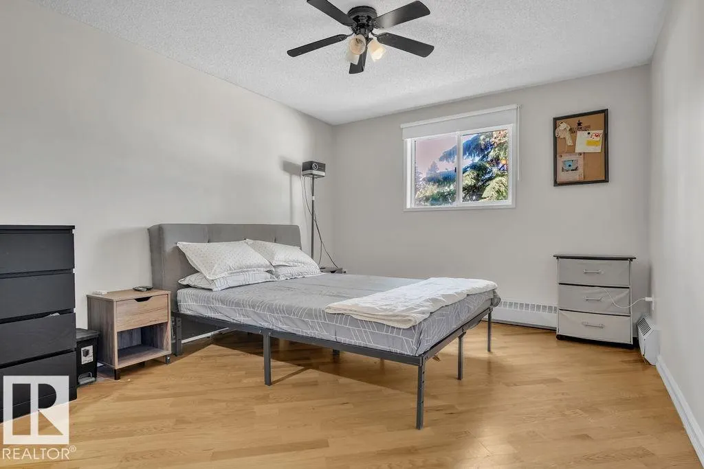 2508 50 Street