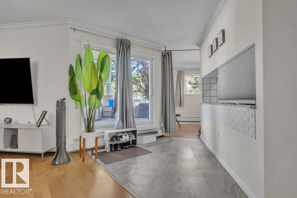 2508 50 Street