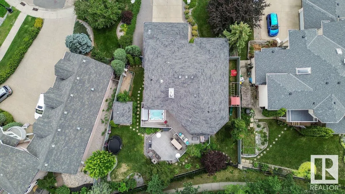 434 TWIN BROOKS Crescent