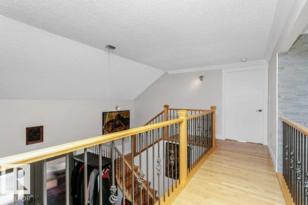 53310 RGE ROAD 221
