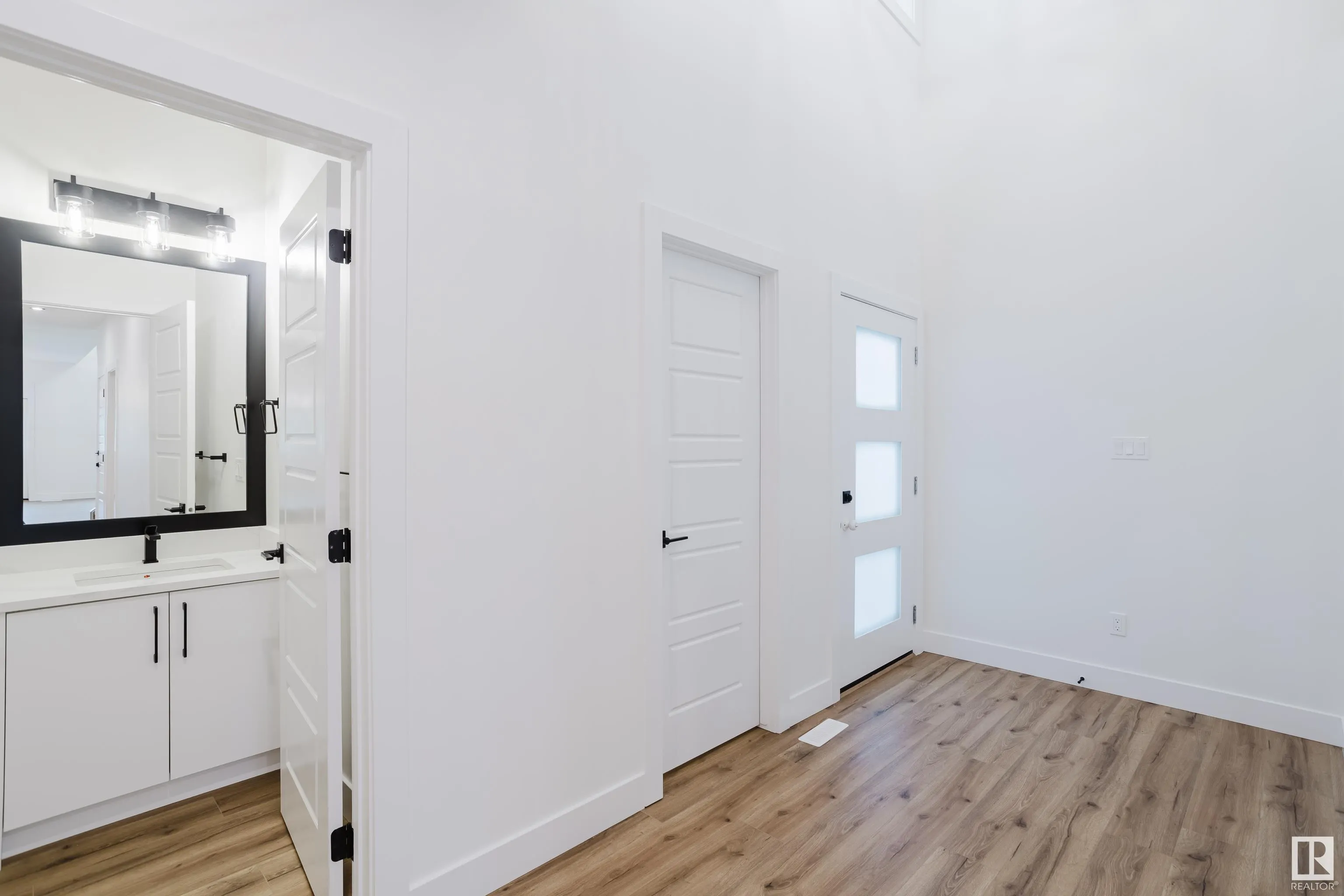 41 Meadowgrove Lane