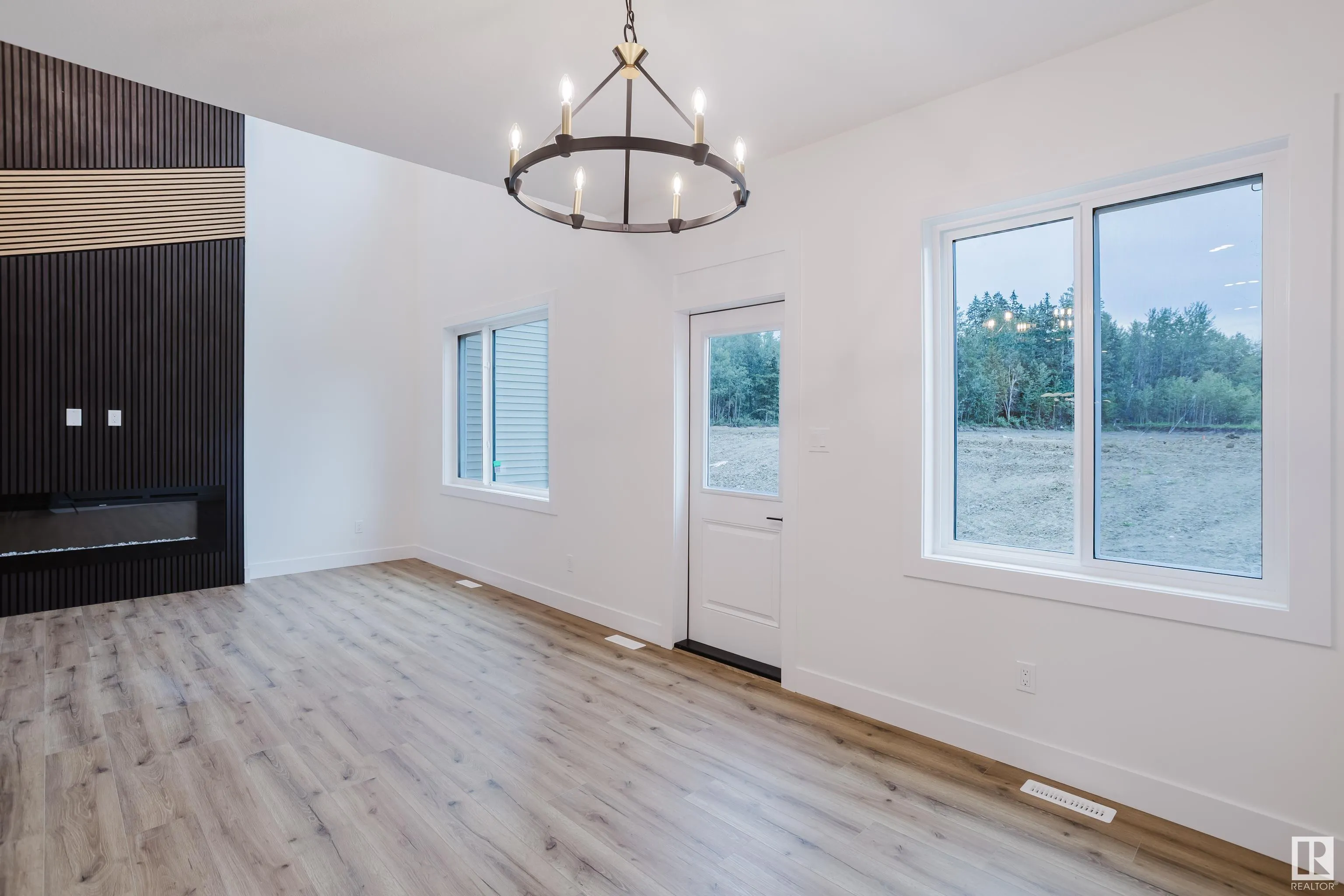 41 Meadowgrove Lane