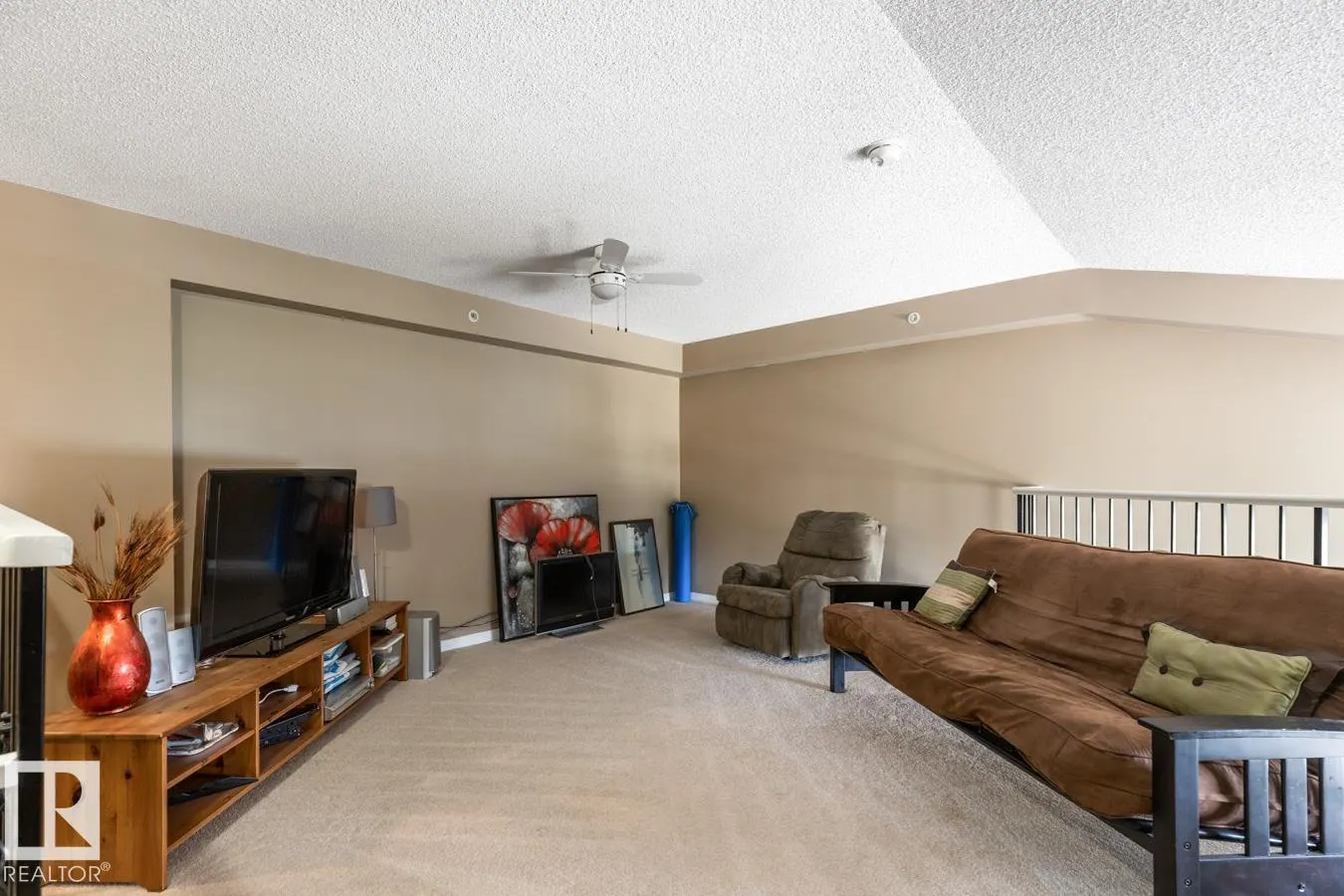 9363 SIMPSON Drive