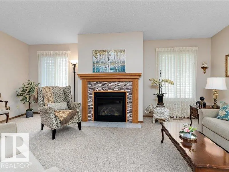10 GRANGE Drive