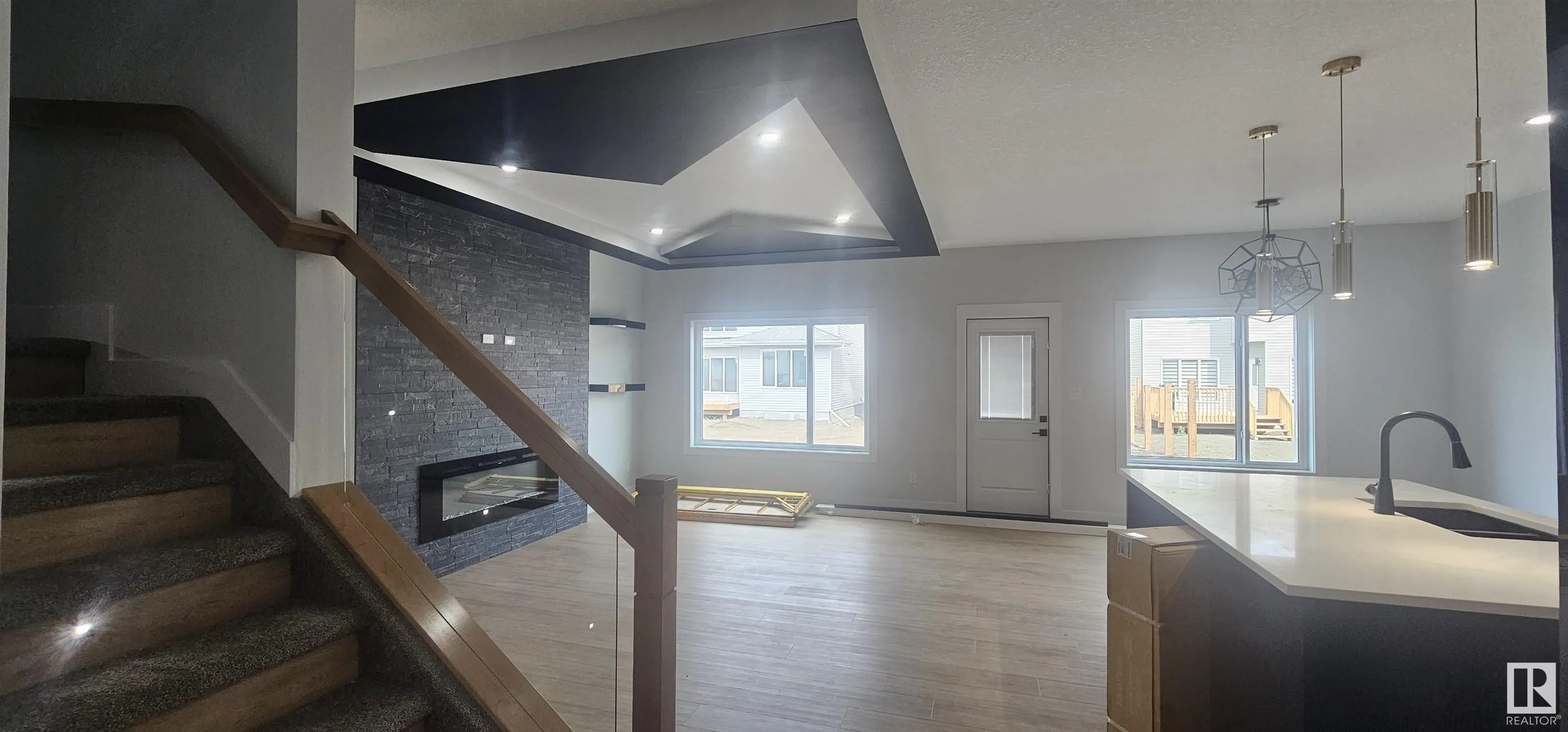 63 WAVERLY Way