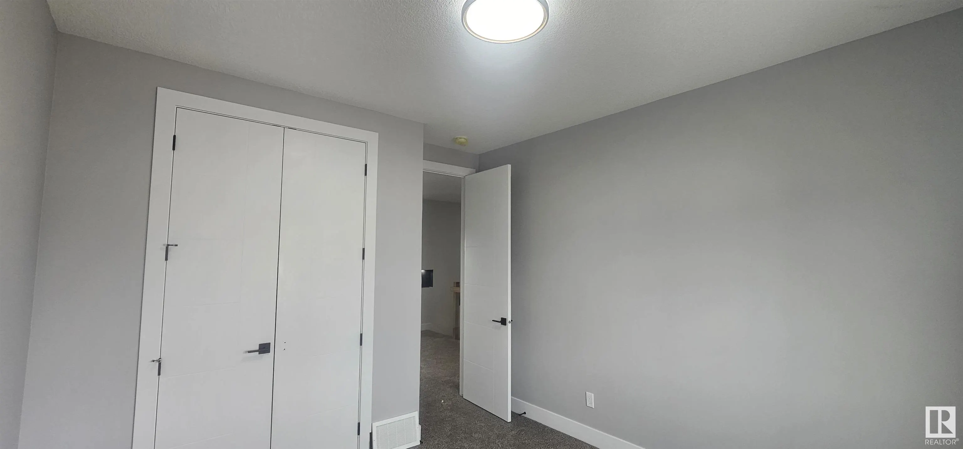 63 WAVERLY Way