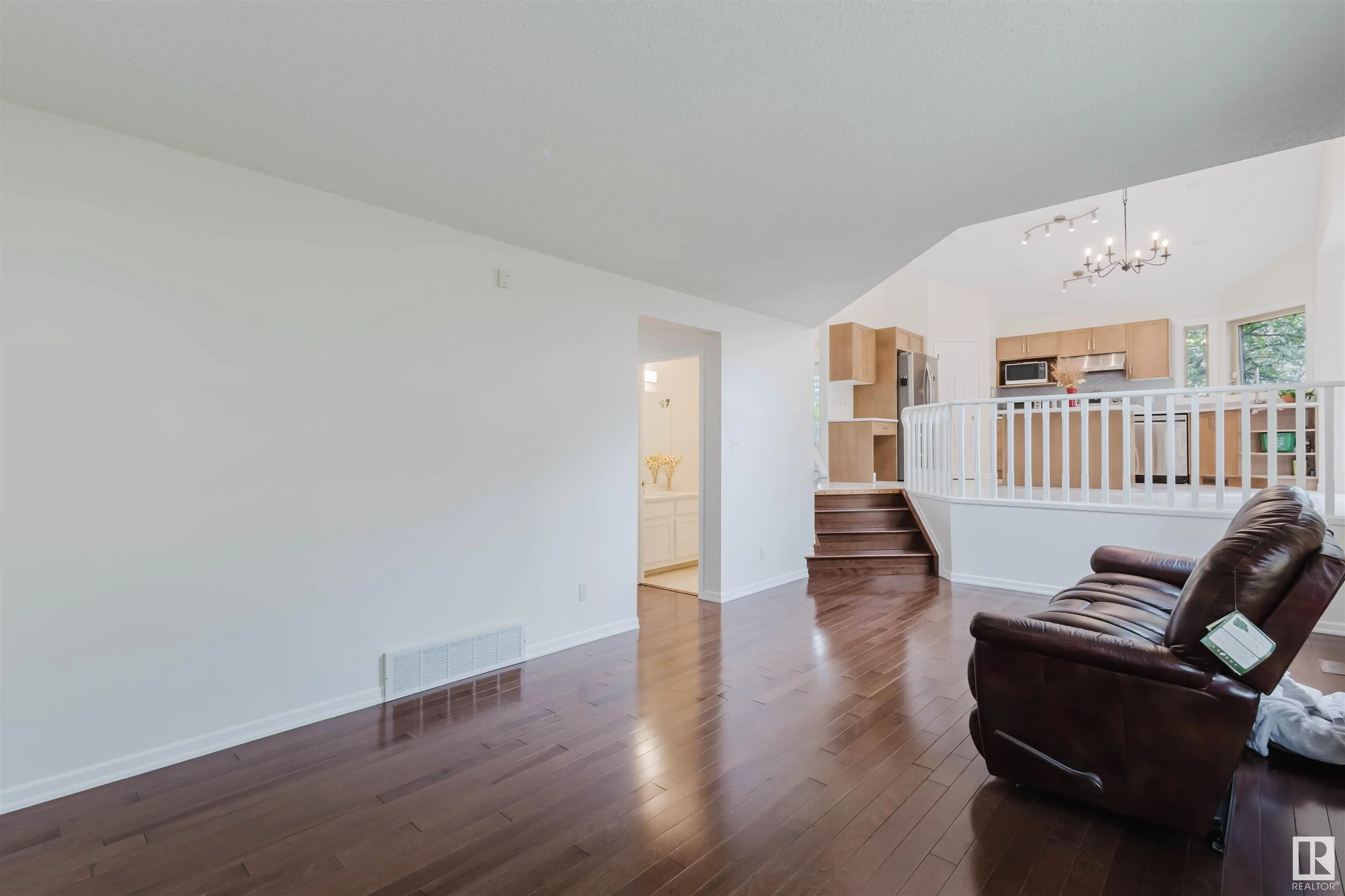 333 BURTON Road