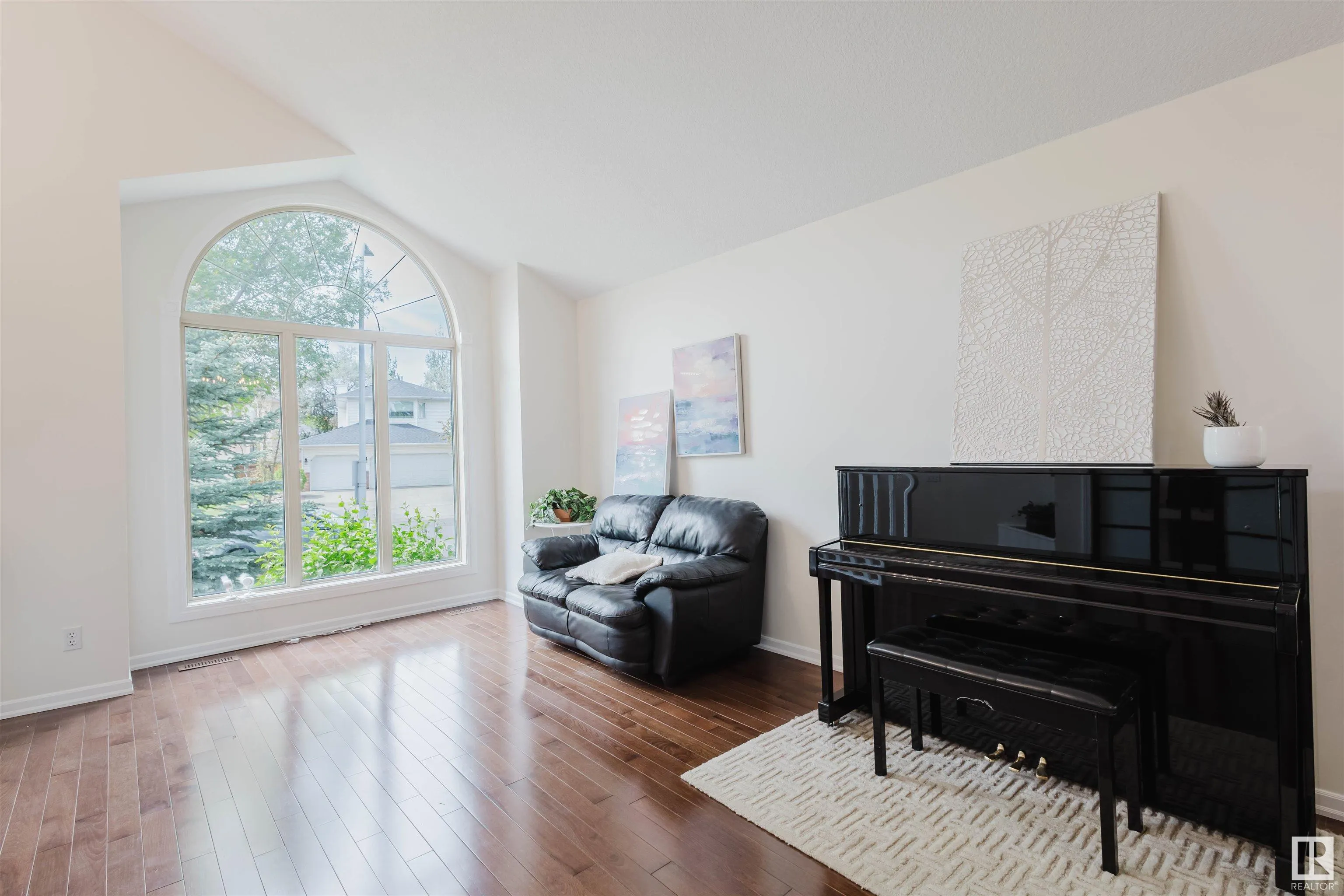 333 BURTON Road