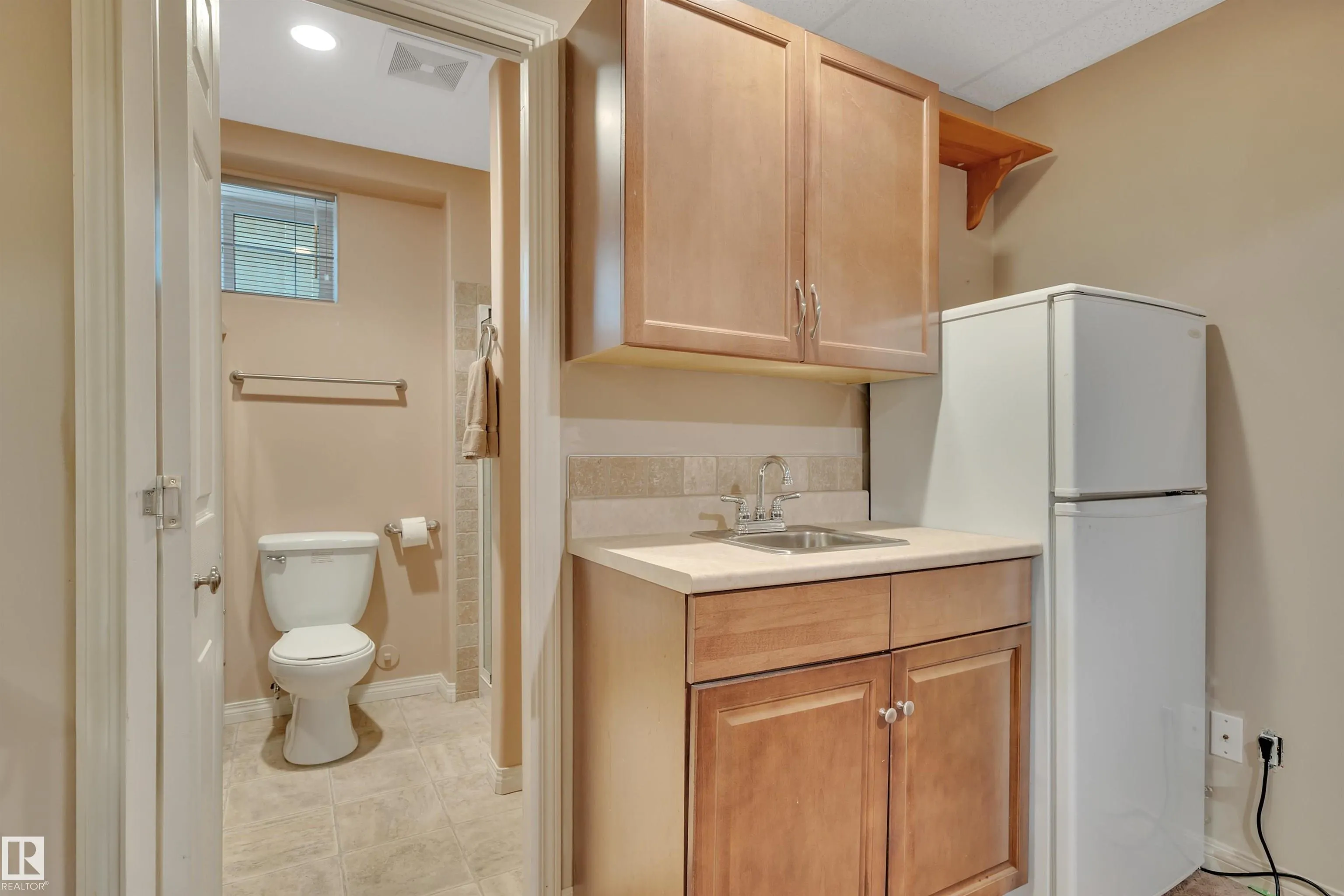 63 SUNTREE Promenade