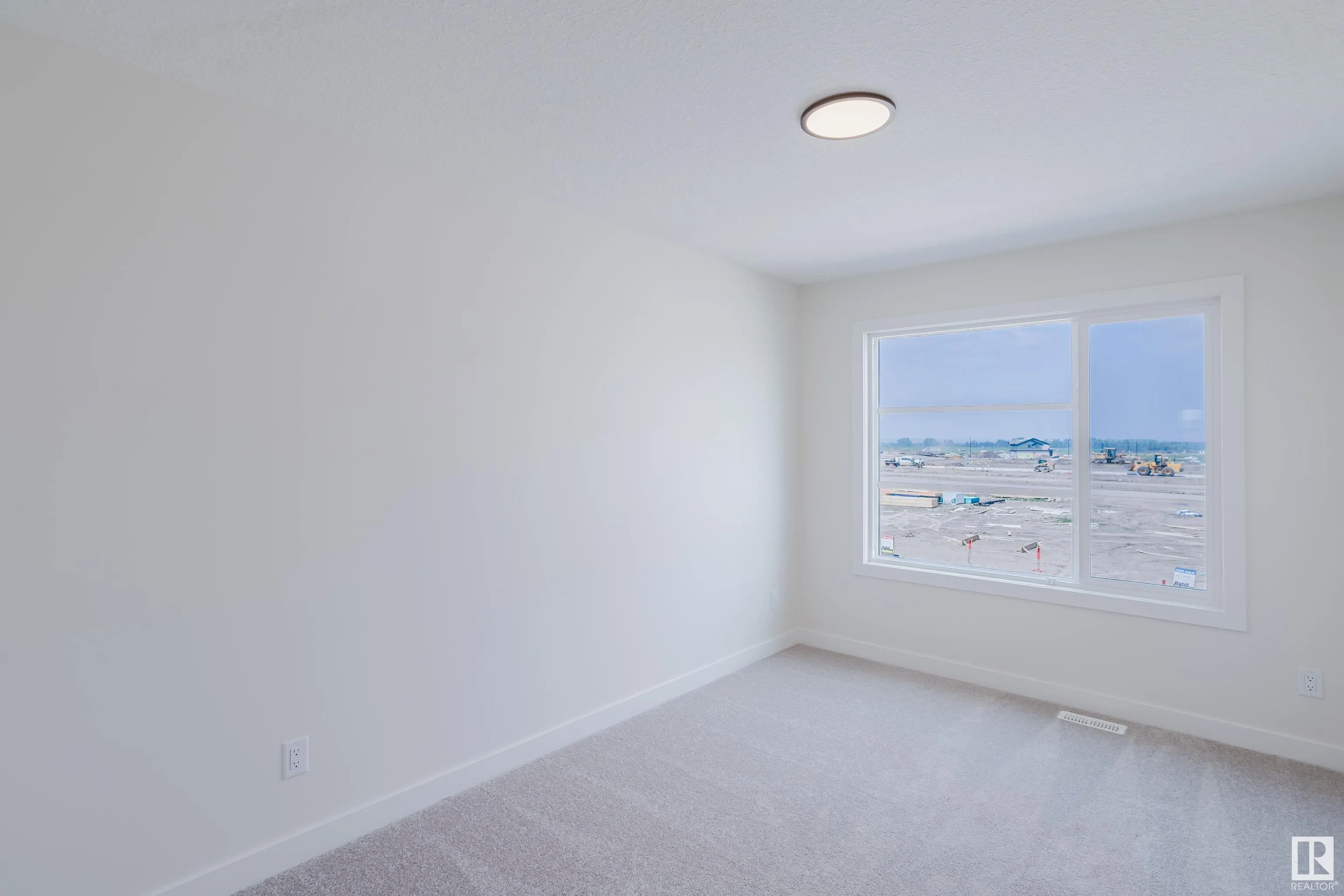 143 Catria Point(e)