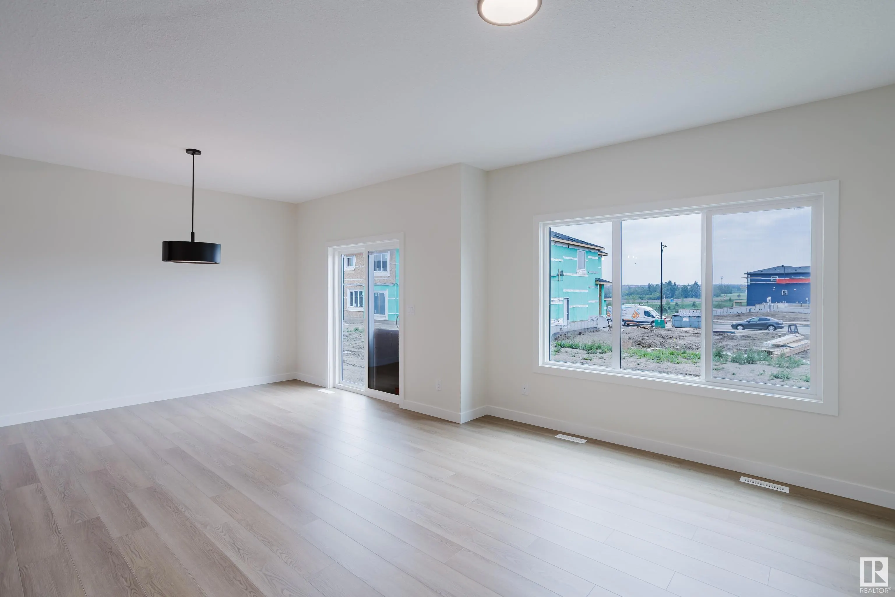 143 Catria Point(e)