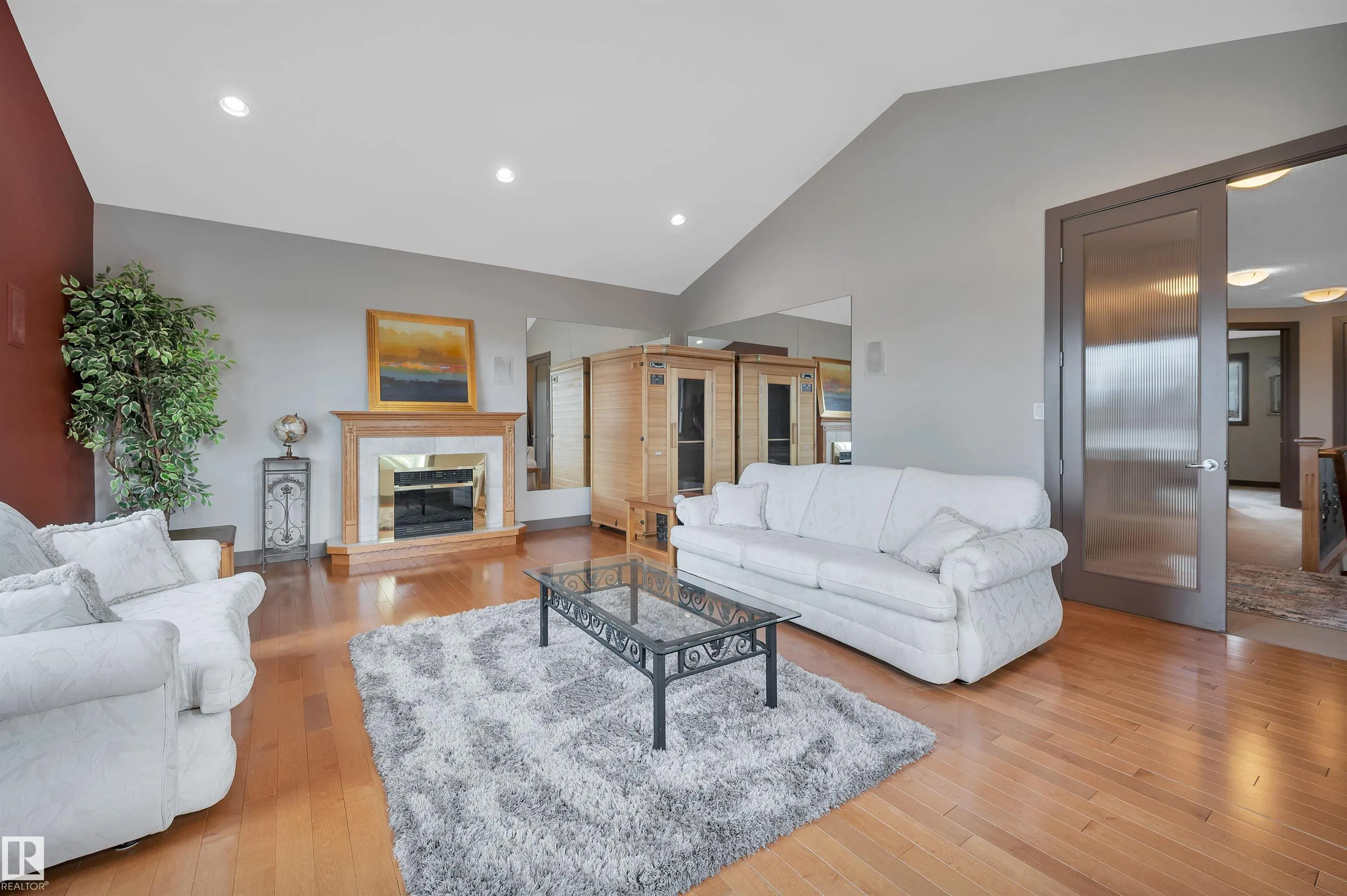 52328 RGE ROAD 233