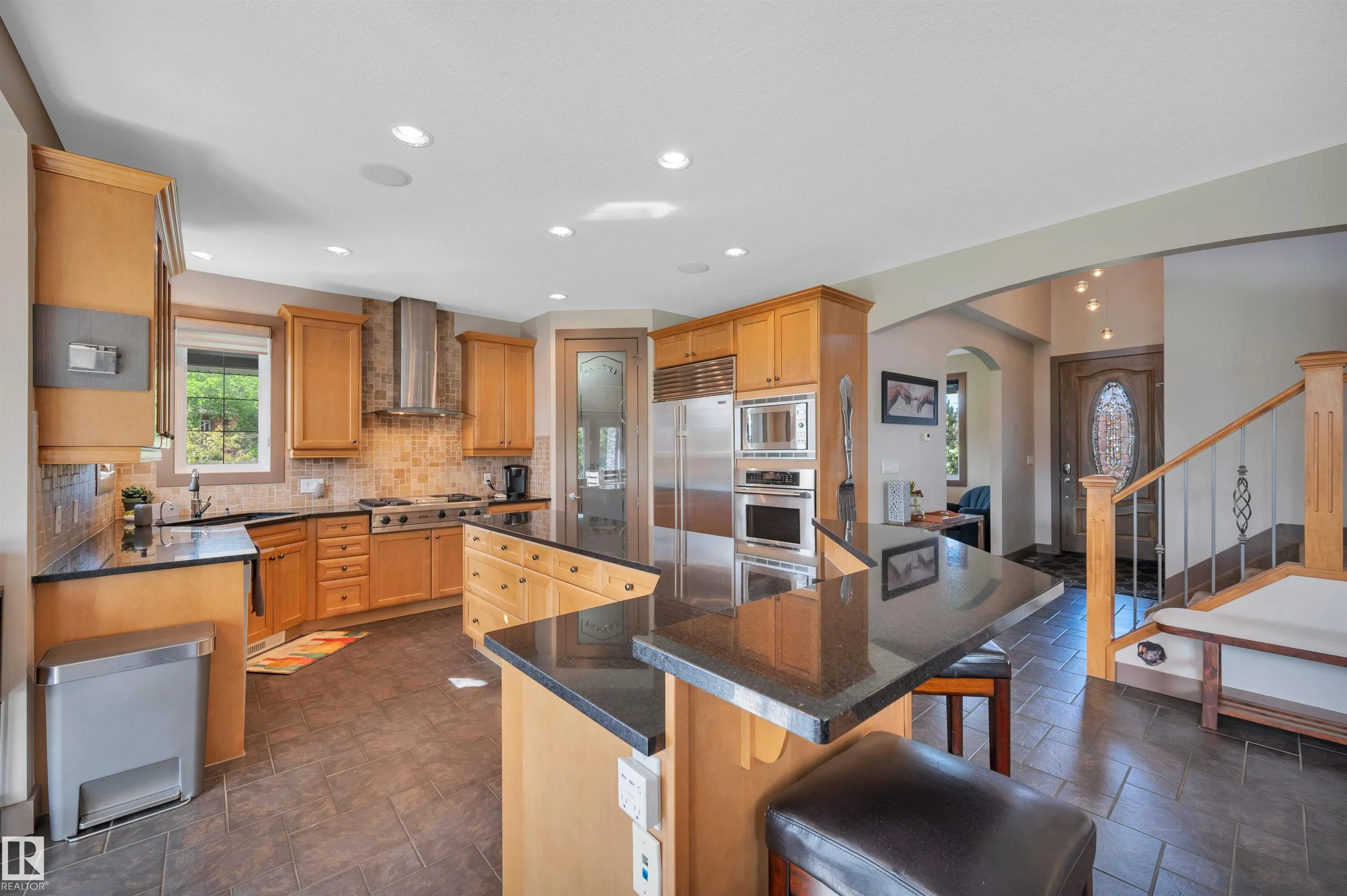 52328 RGE ROAD 233