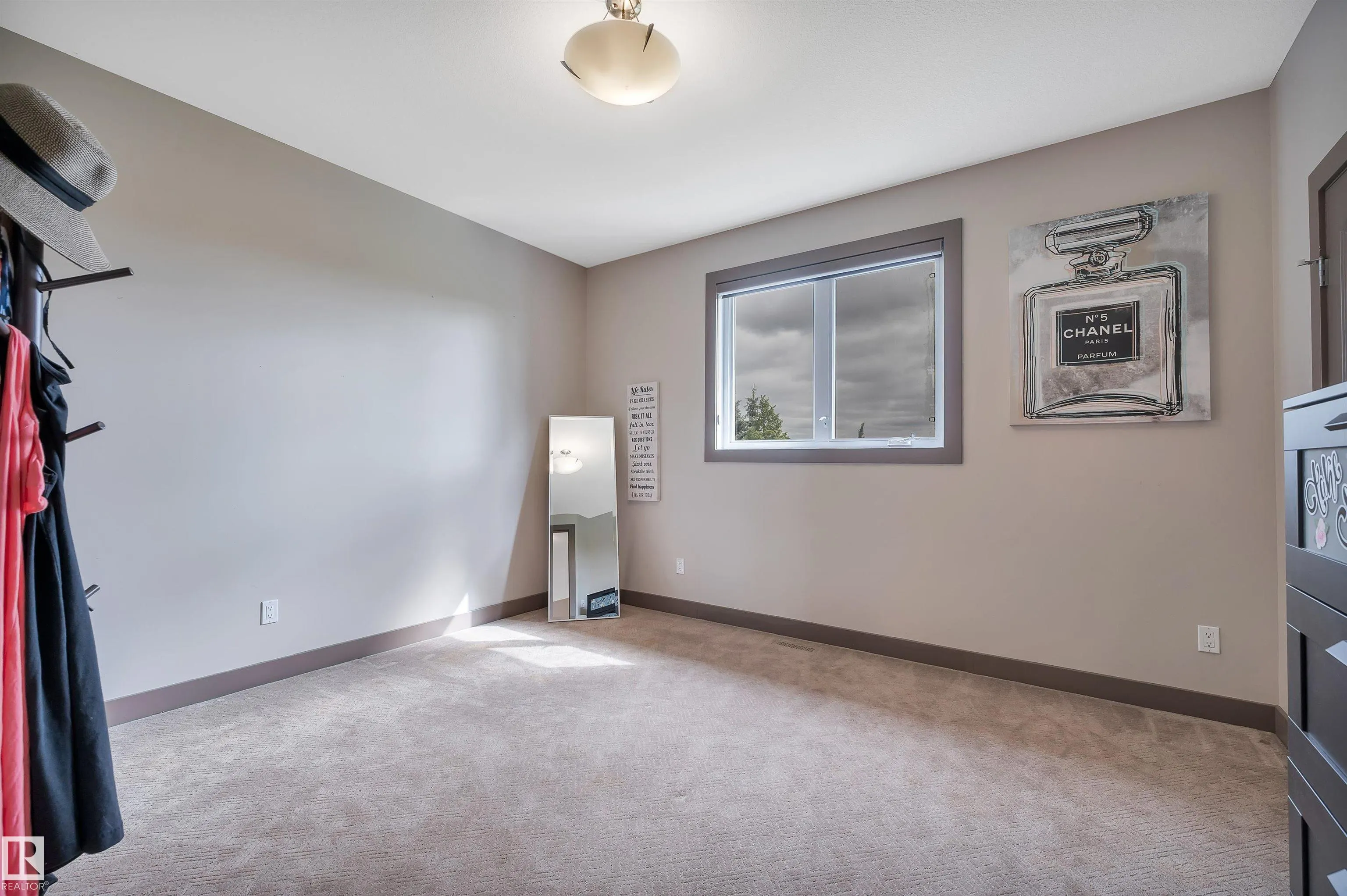 52328 RGE ROAD 233