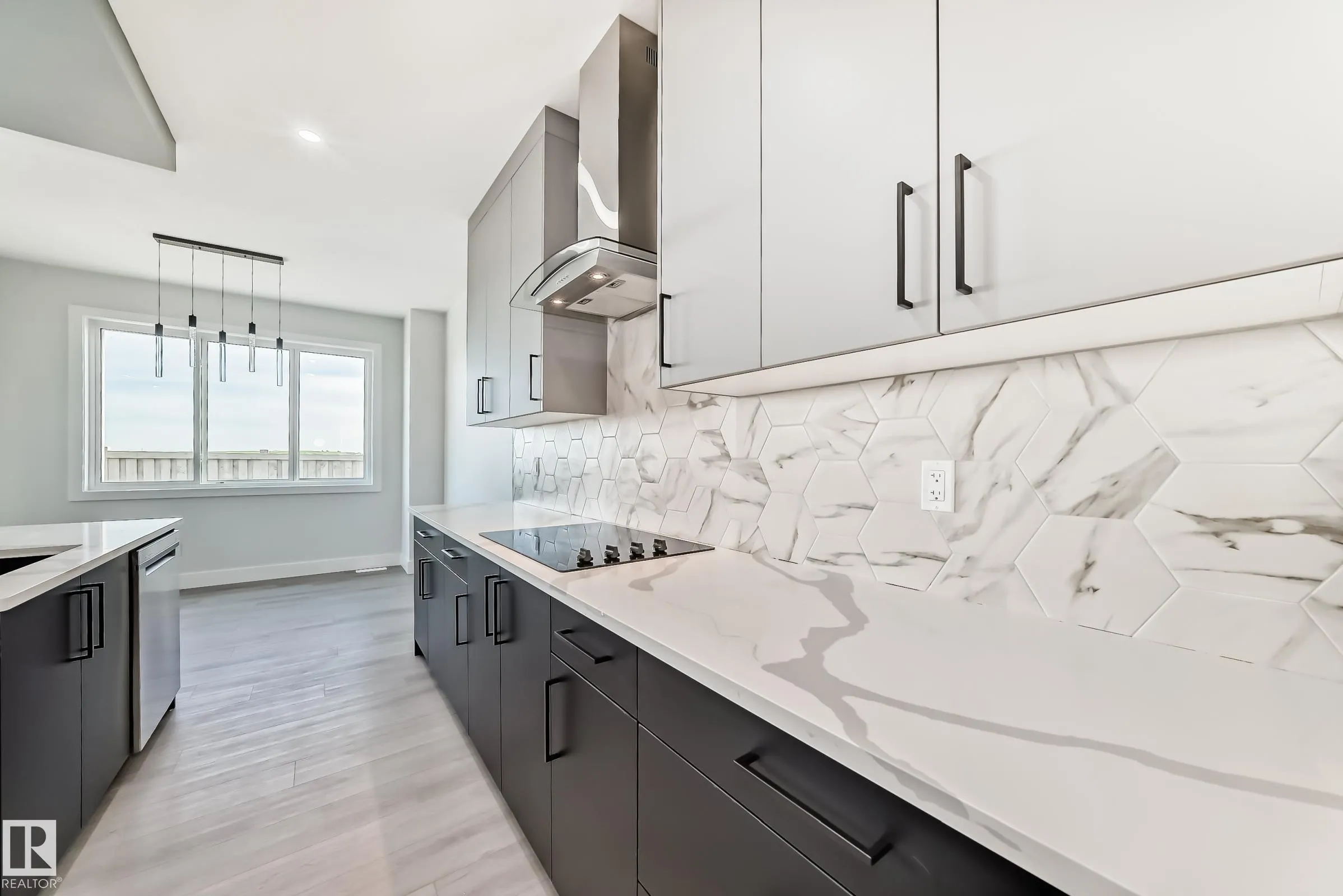 4 Edgefield Way